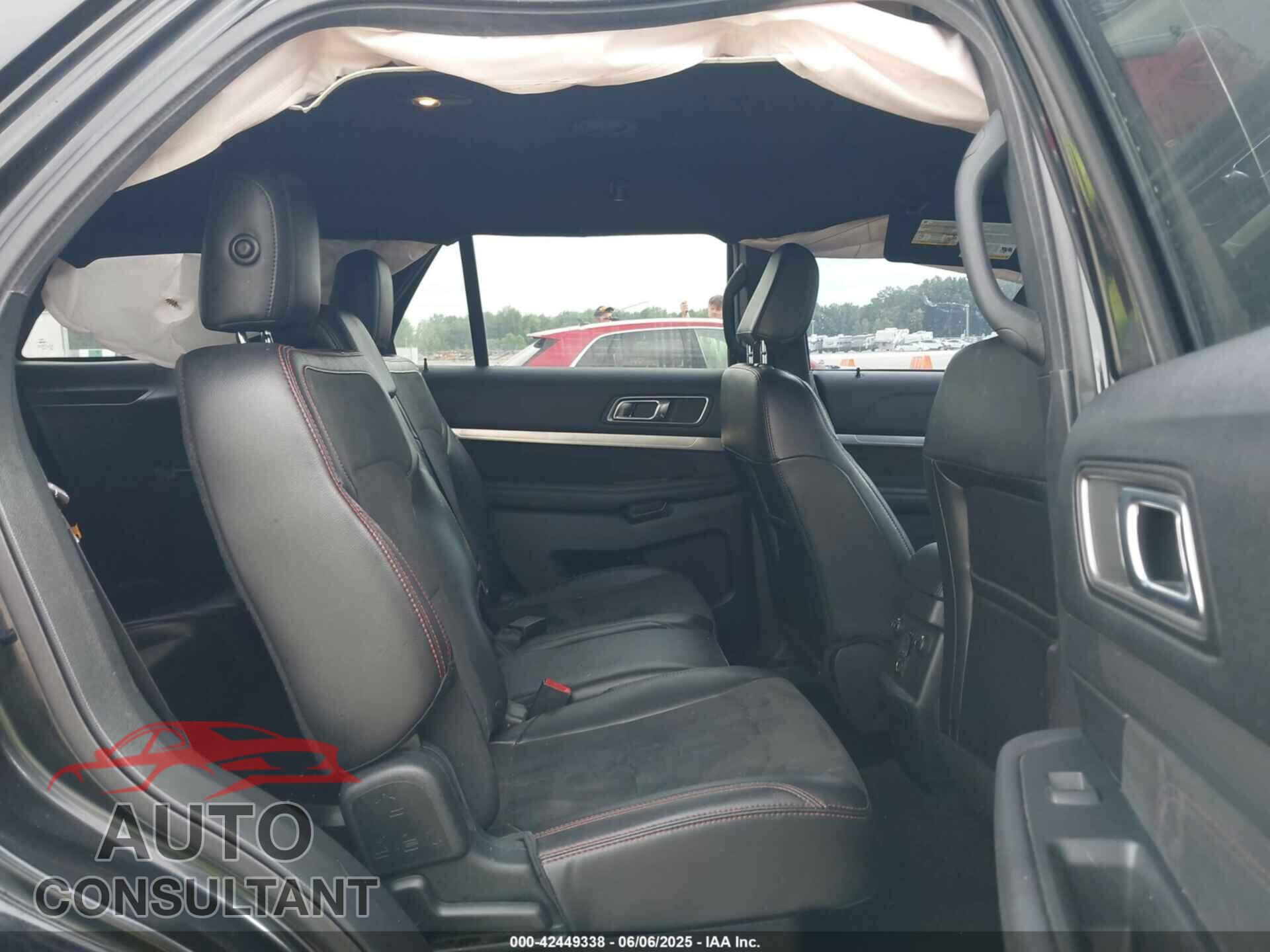 FORD EXPLORER 2018 - 1FM5K8D88JGB41983