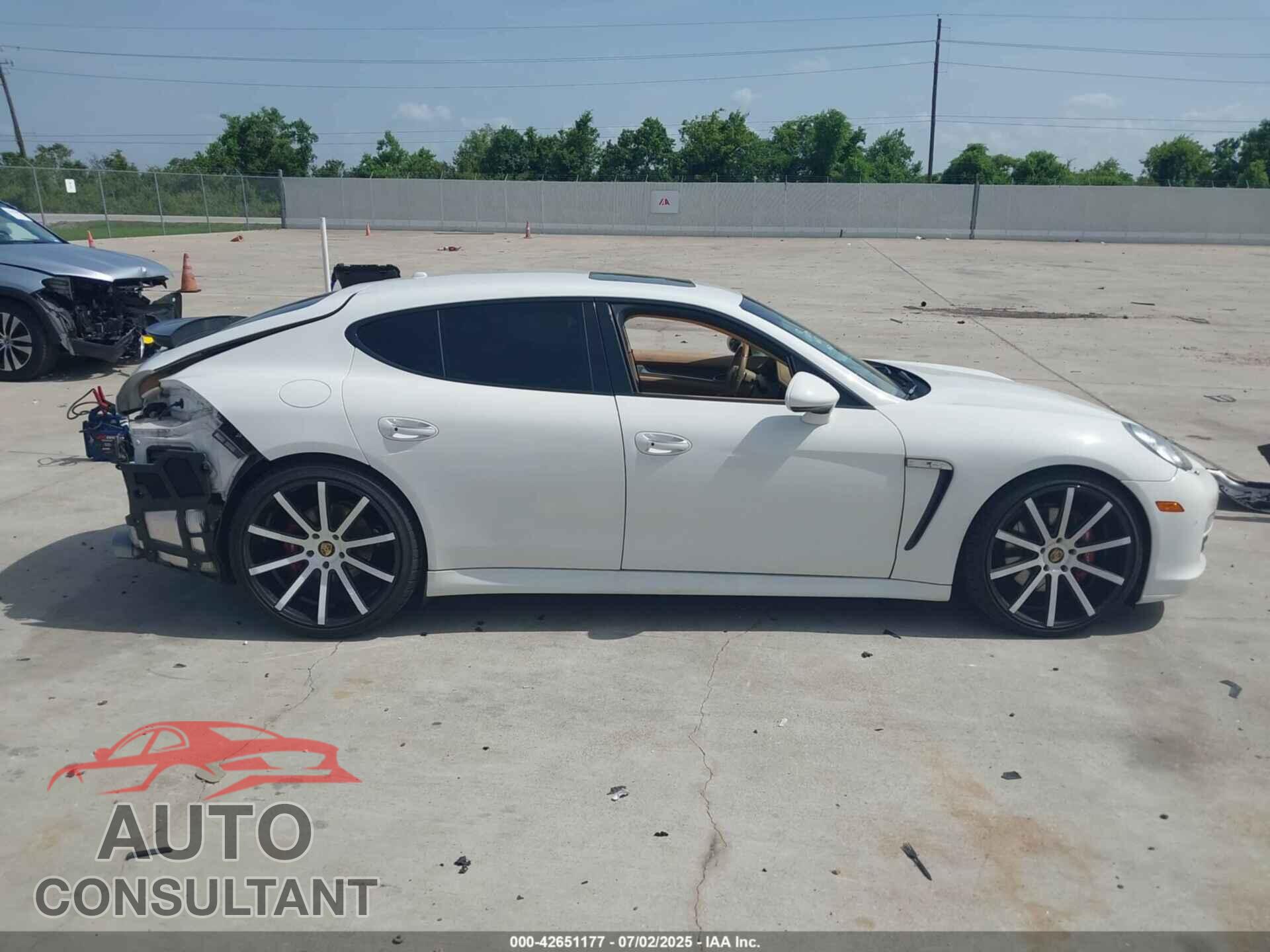 PORSCHE PANAMERA 2012 - WP0AA2A72CL070210