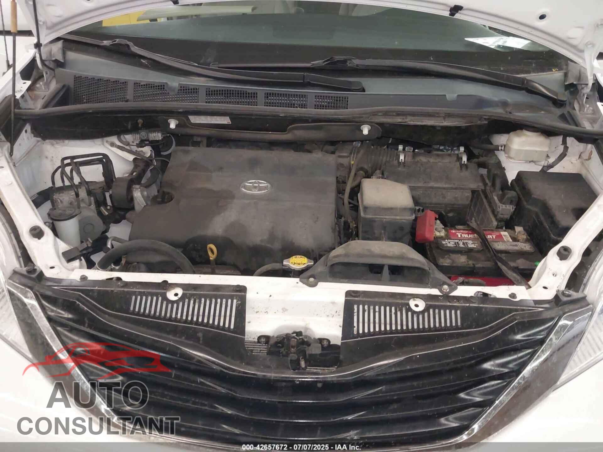 TOYOTA SIENNA 2013 - 5TDKK3DC8DS296090