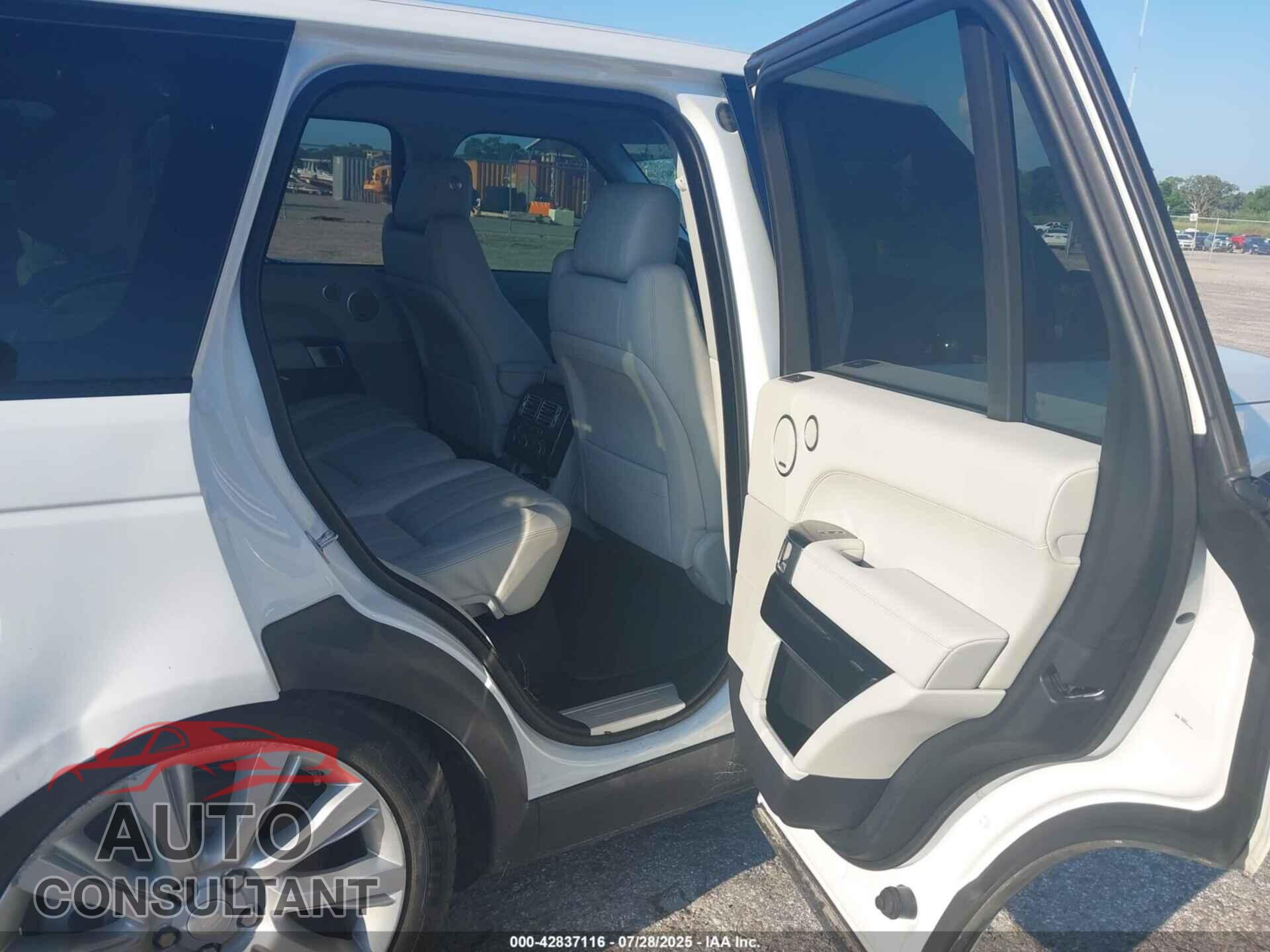 LAND ROVER RANGE ROVER 2017 - SALGS2FE6HA323295