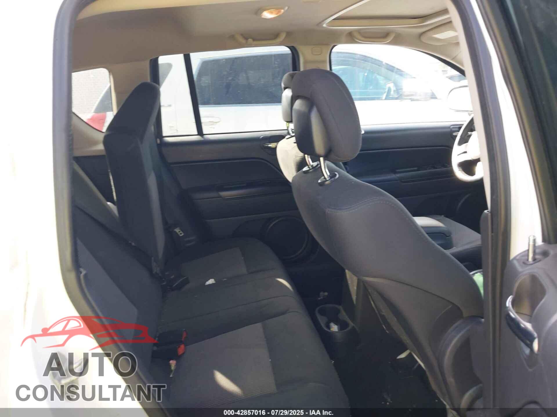 JEEP COMPASS 2012 - 1C4NJCEB0CD610525