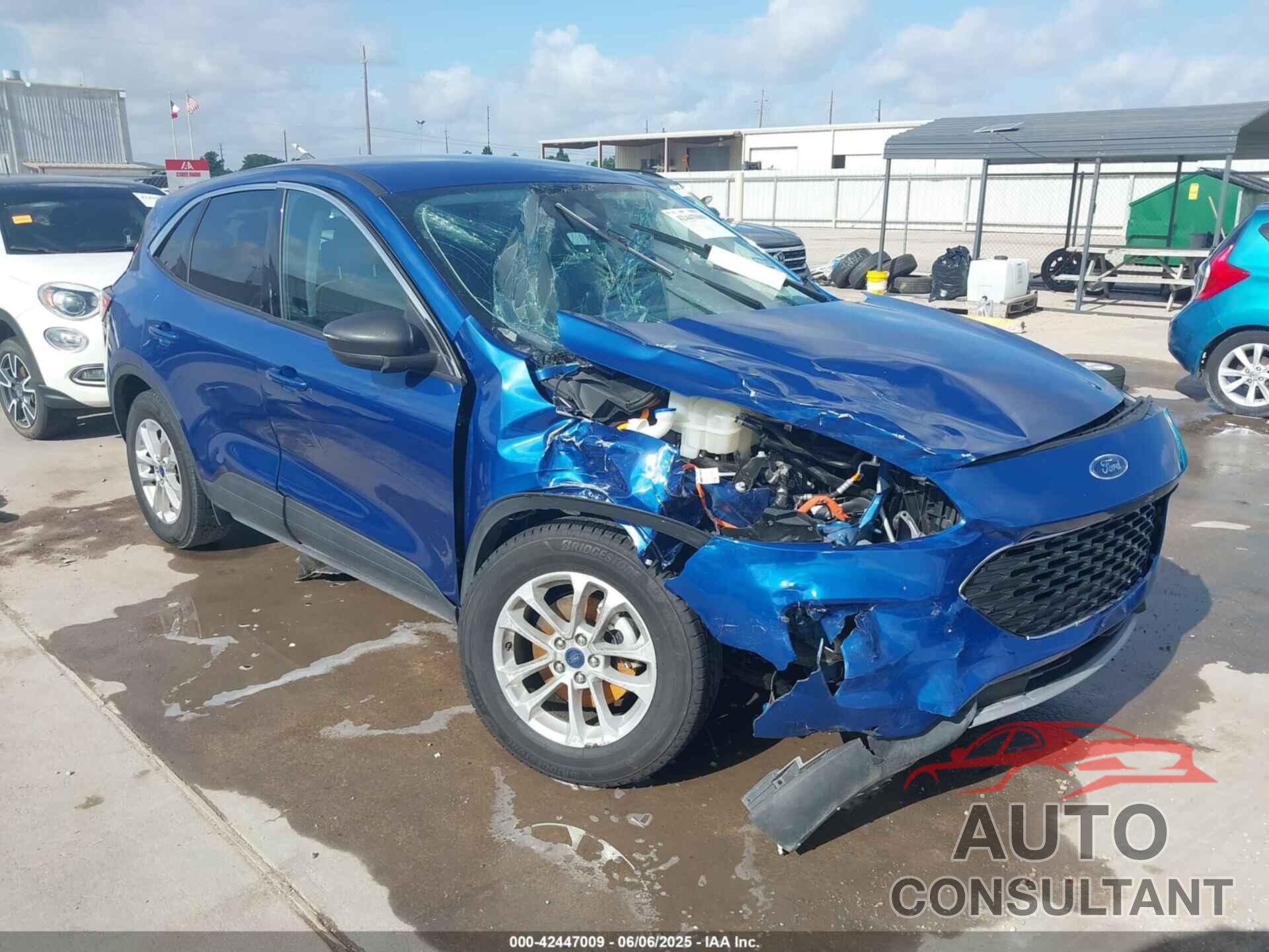 FORD ESCAPE 2022 - 1FMCU9BZ9NUA39229