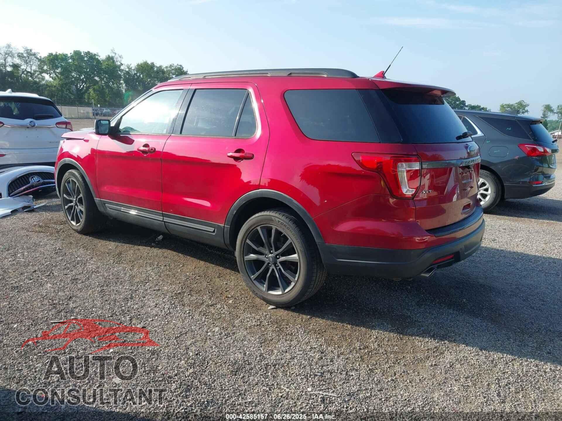 FORD EXPLORER 2018 - 1FM5K7D88JGB99313
