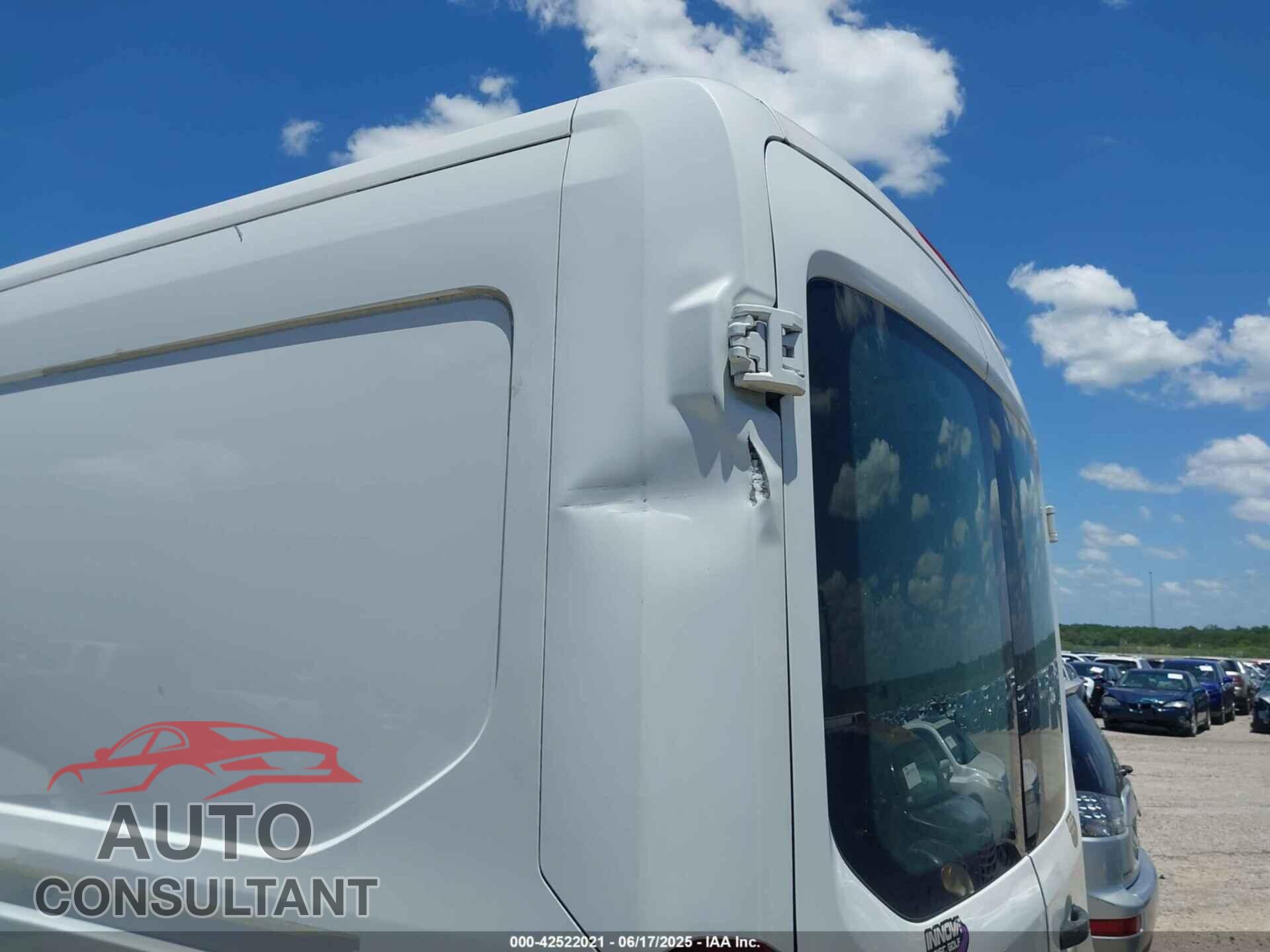 FORD TRANSIT-250 2015 - 1FTYR2CG0FKA15544