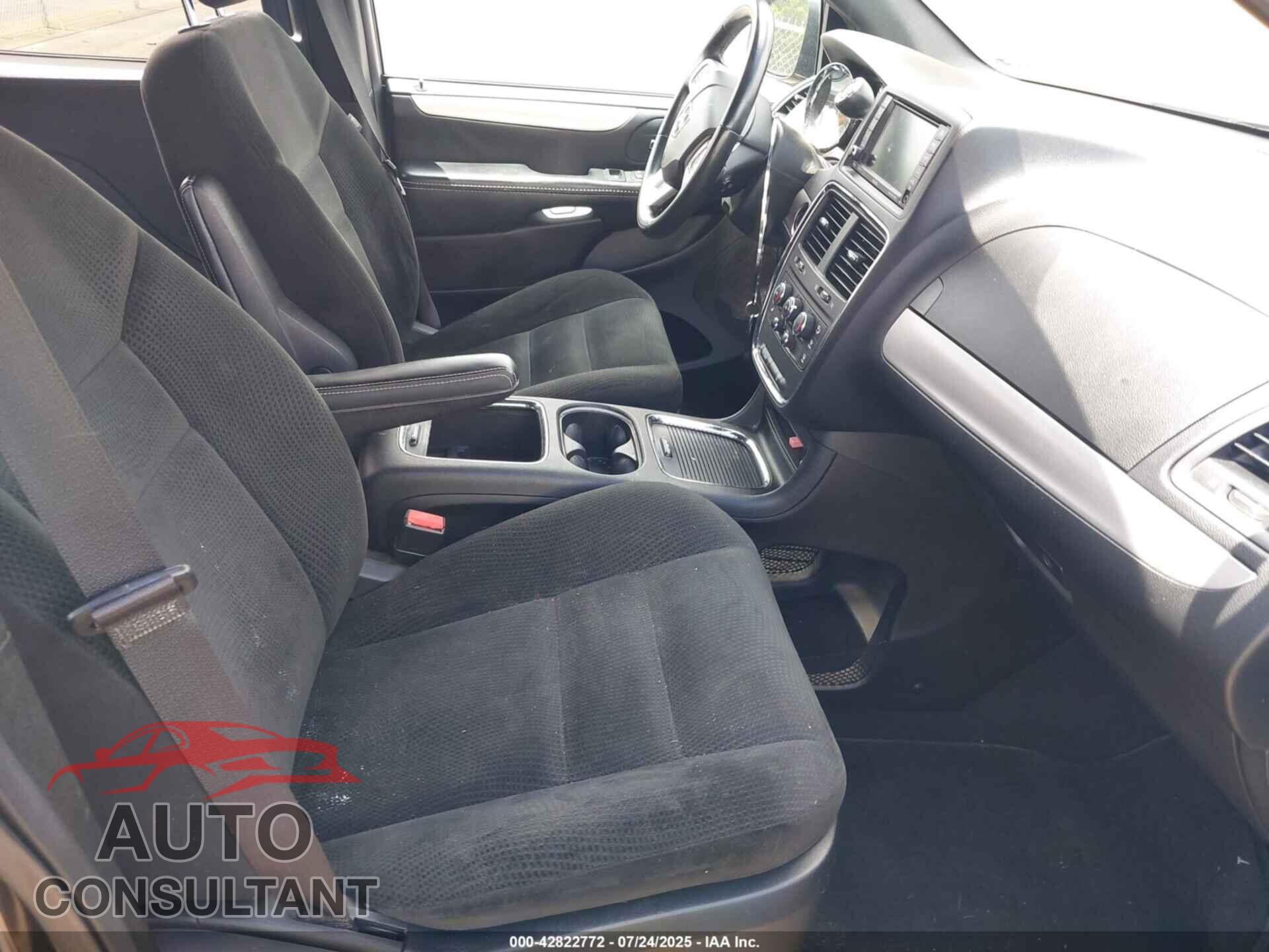 DODGE GRAND CARAVAN 2016 - 2C4RDGCG5GR196546