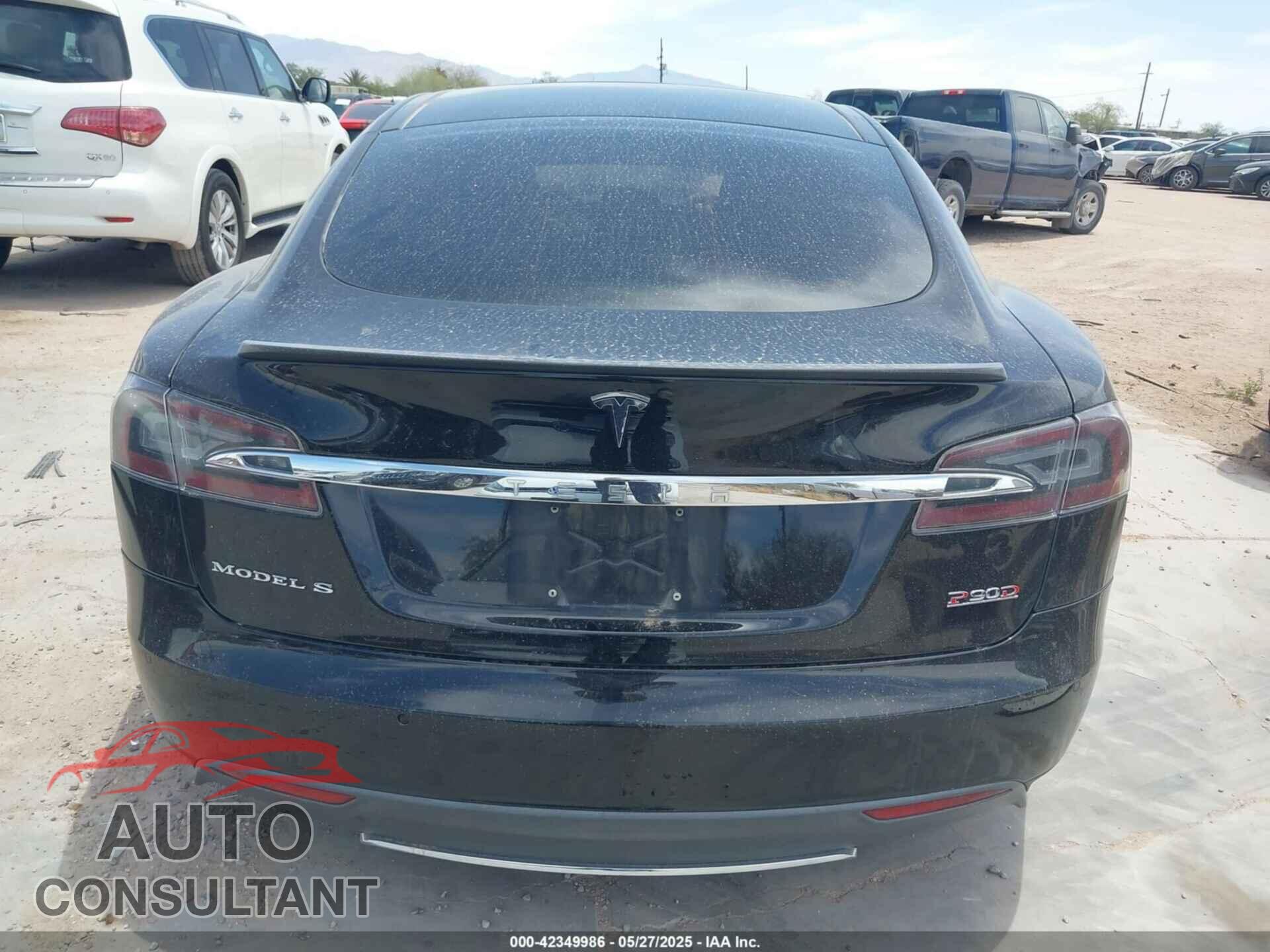 TESLA MODEL S 2015 - 5YJSA1V48FF100364