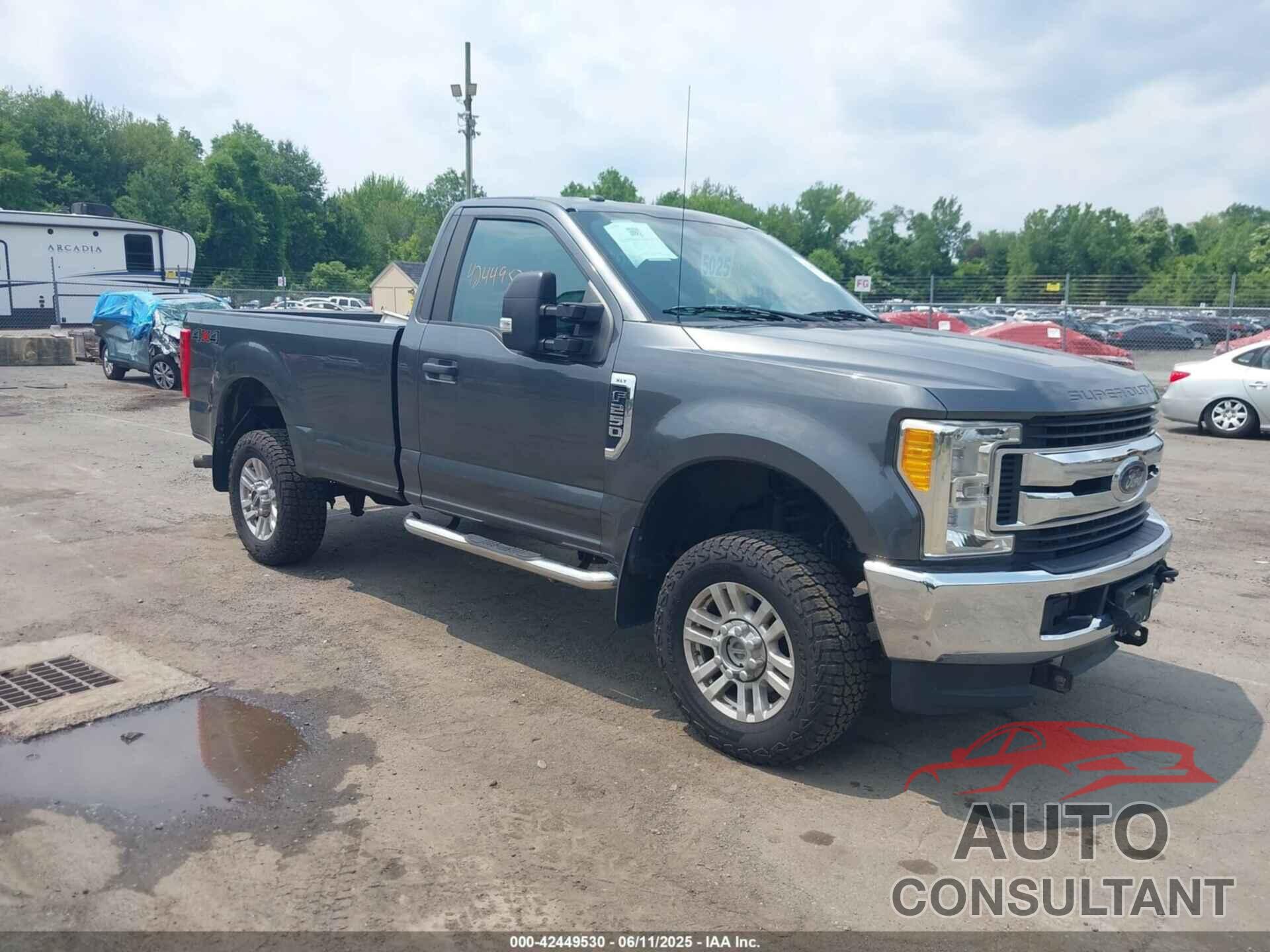 FORD F-250 2017 - 1FTBF2B64HEE40421