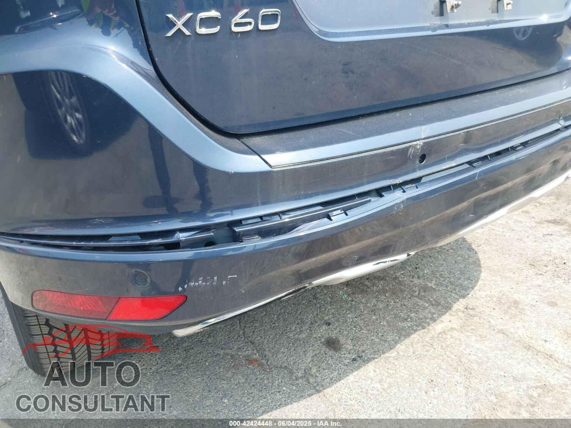 VOLVO XC60 2015 - YV4902RK7F2740596