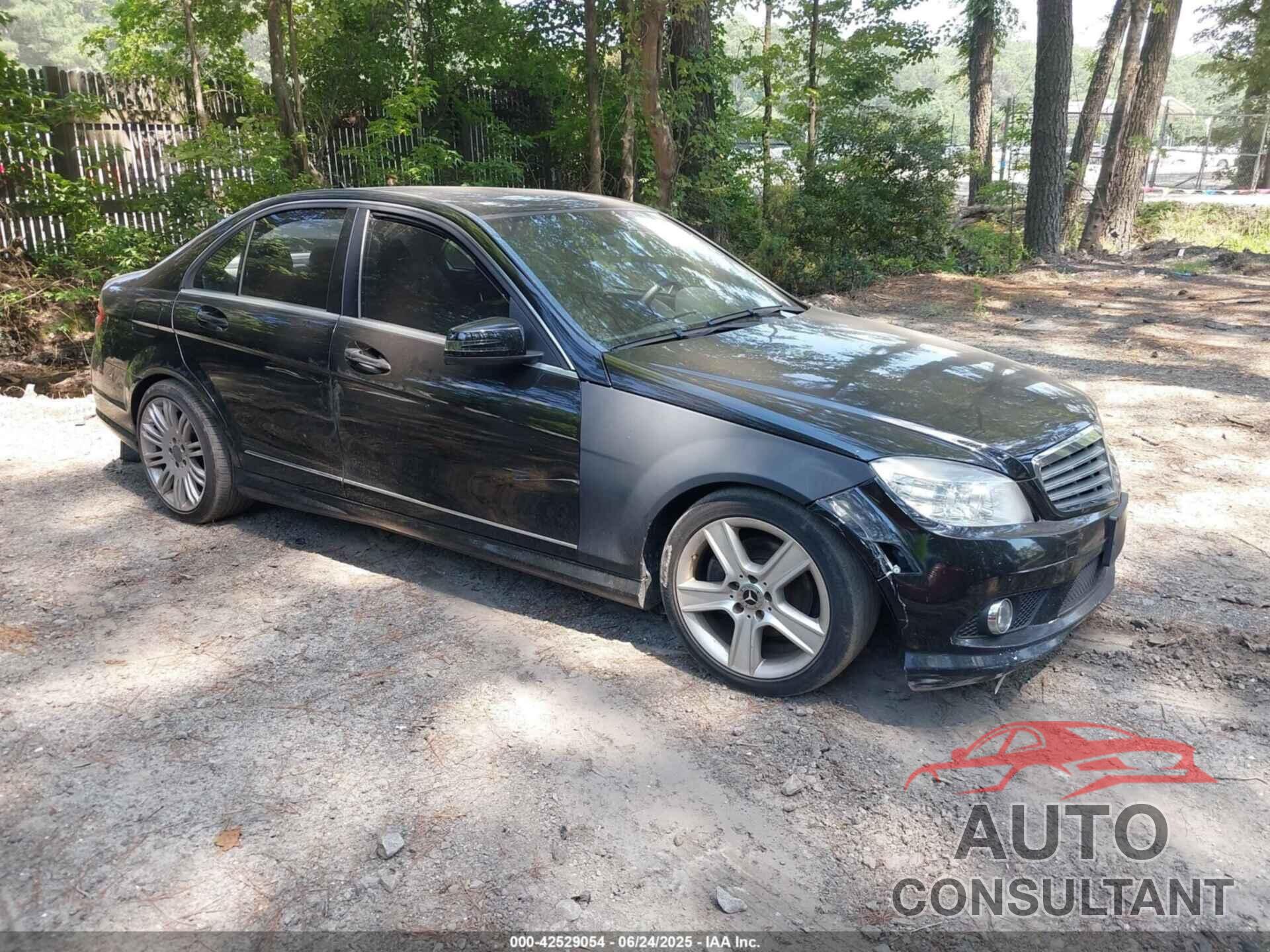 MERCEDES-BENZ C 300 2010 - WDDGF8BB8AR113921