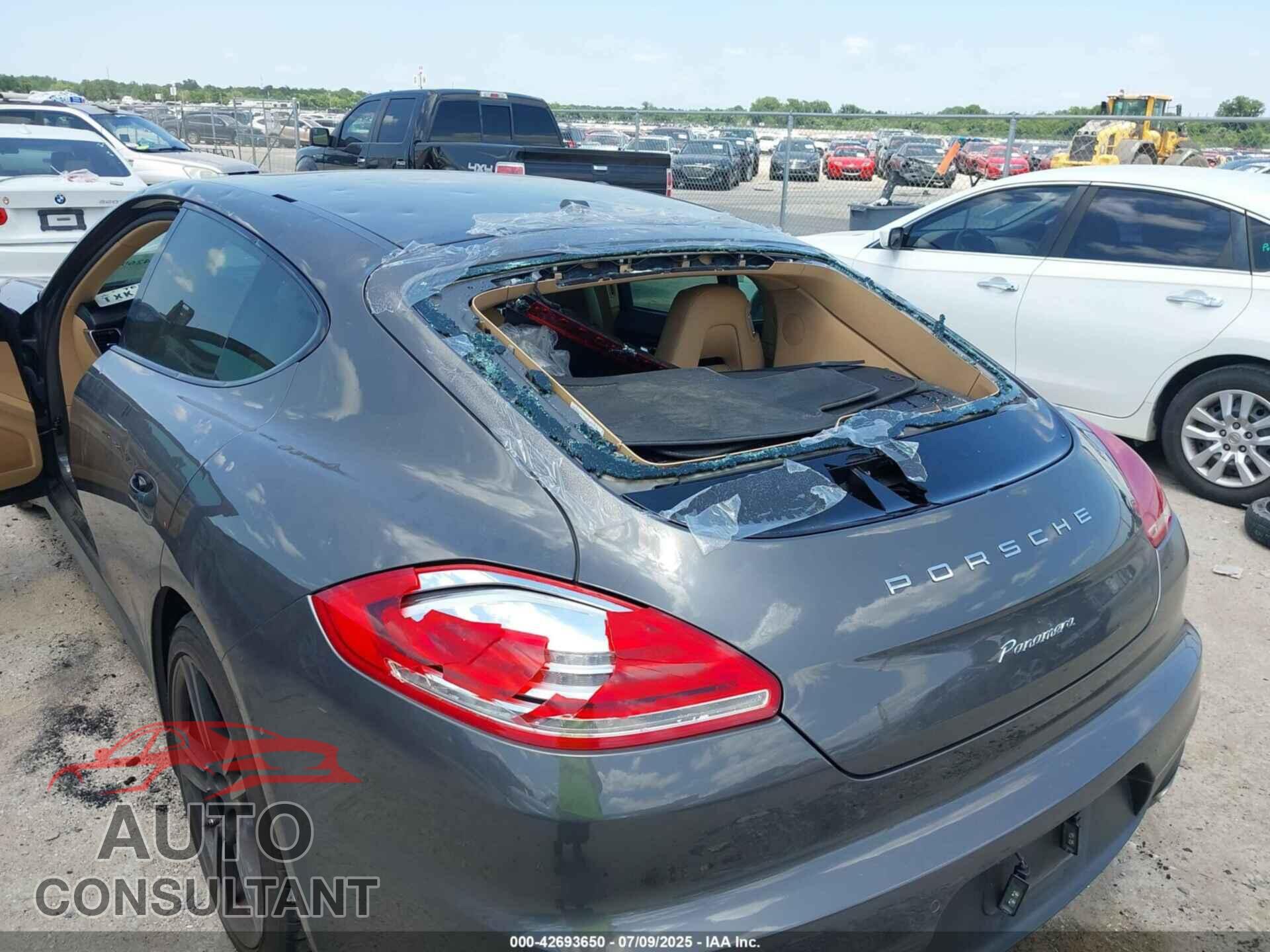 PORSCHE PANAMERA 2016 - WP0AA2A78GL004430