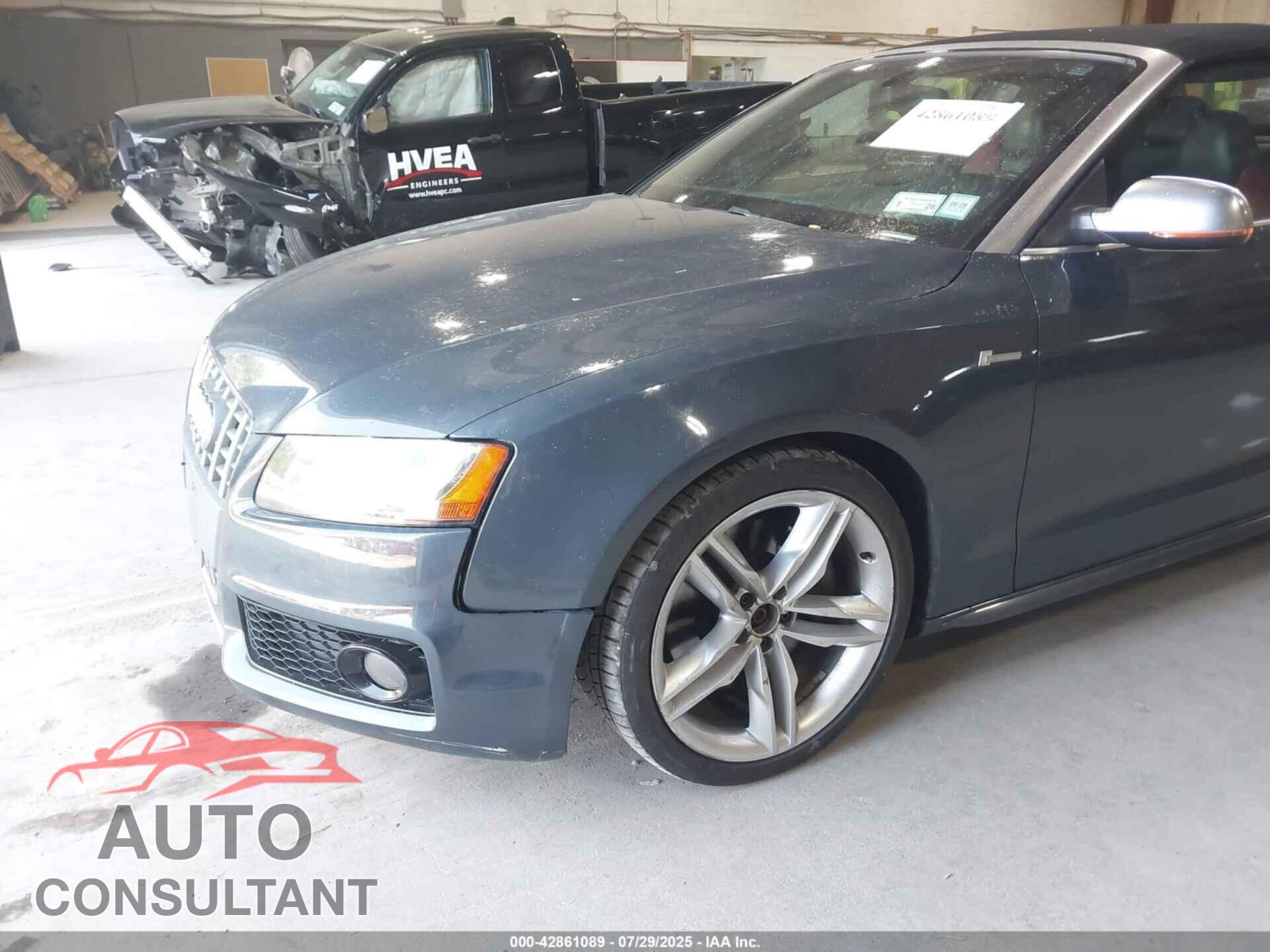 AUDI S5 2011 - WAUCGAFH2BN019549