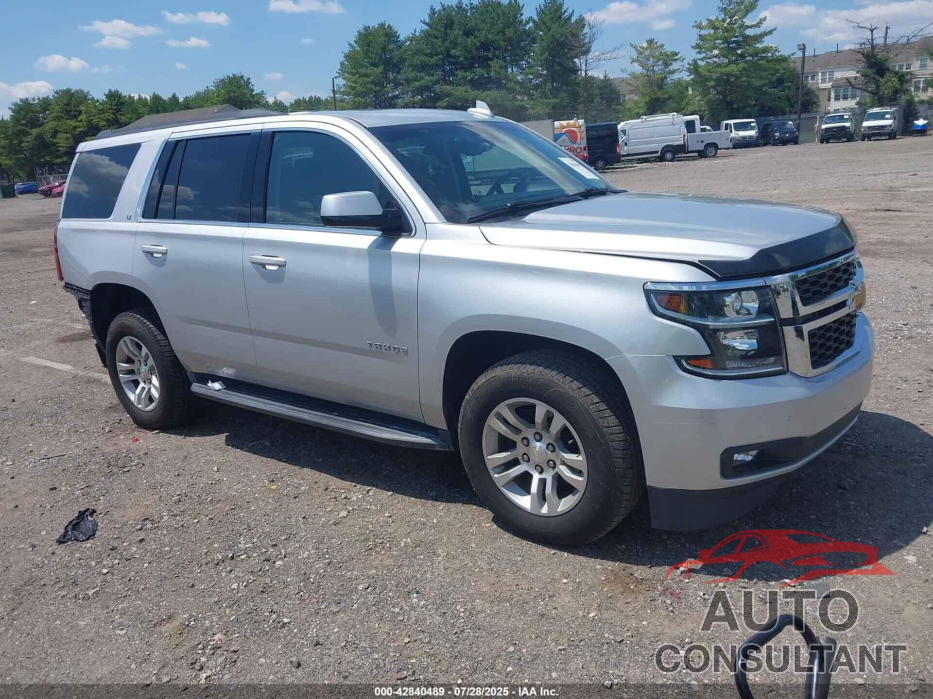 CHEVROLET TAHOE 2019 - 1GNSCBKCXKR395359
