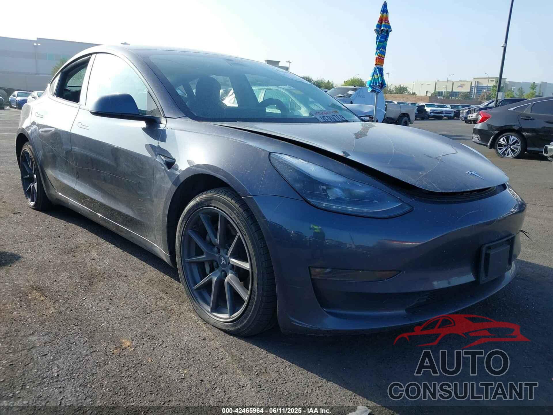 TESLA MODEL 3 2023 - 5YJ3E1EA4PF427022