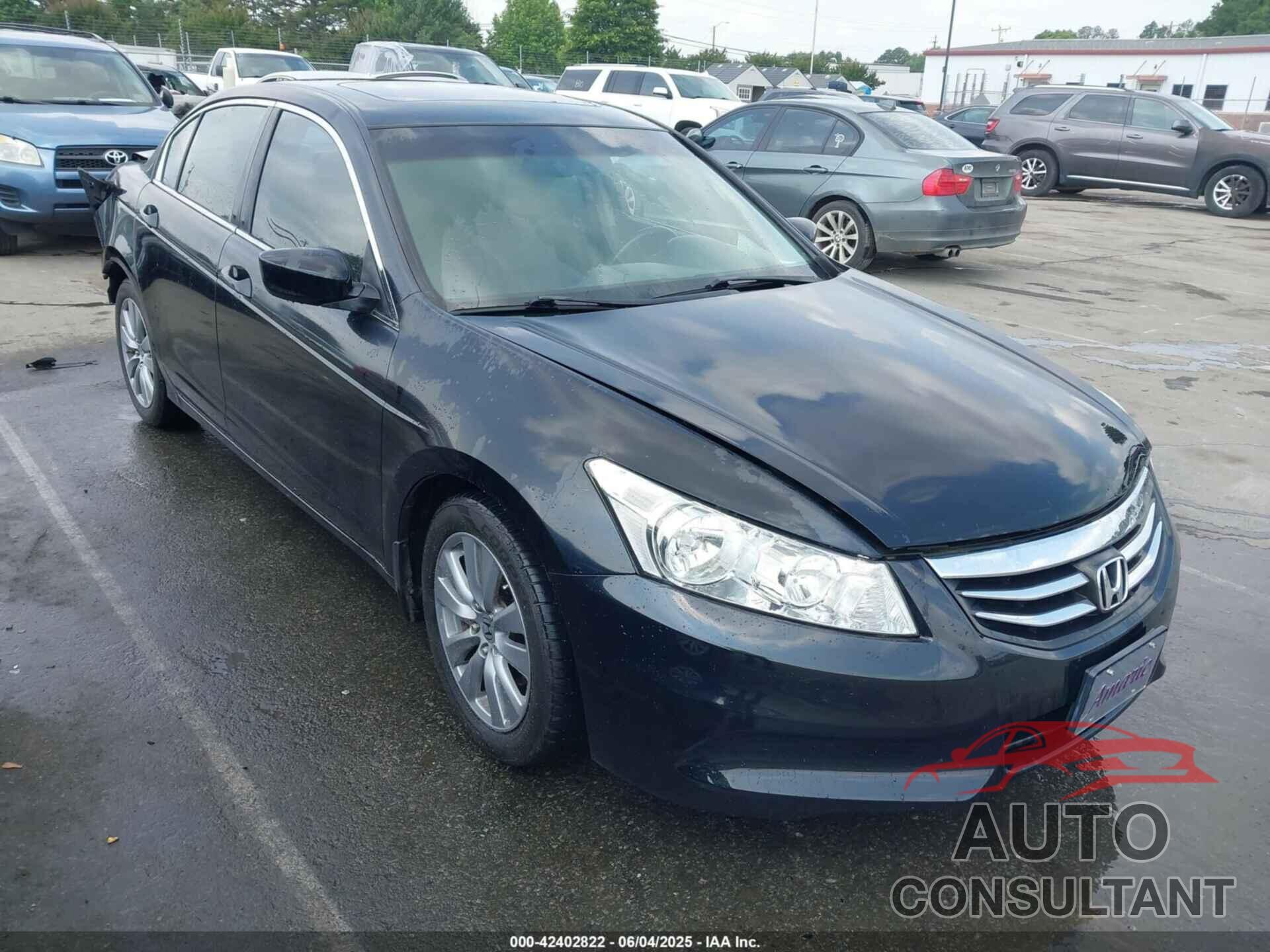 HONDA ACCORD 2011 - 1HGCP2F81BA008995