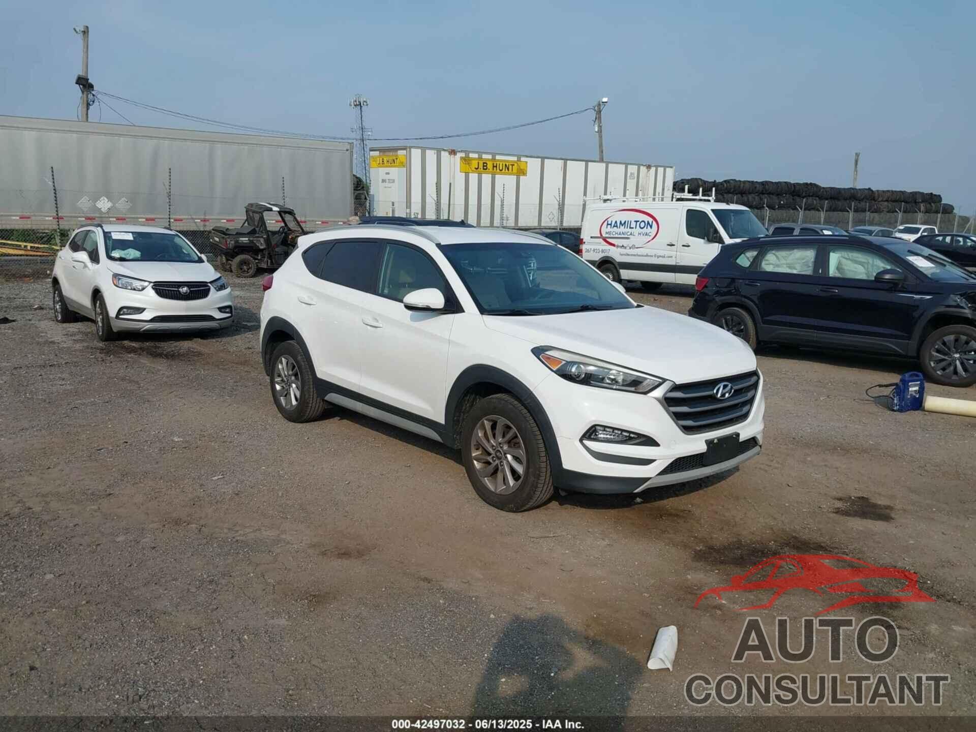 HYUNDAI TUCSON 2017 - KM8J3CA20HU352833