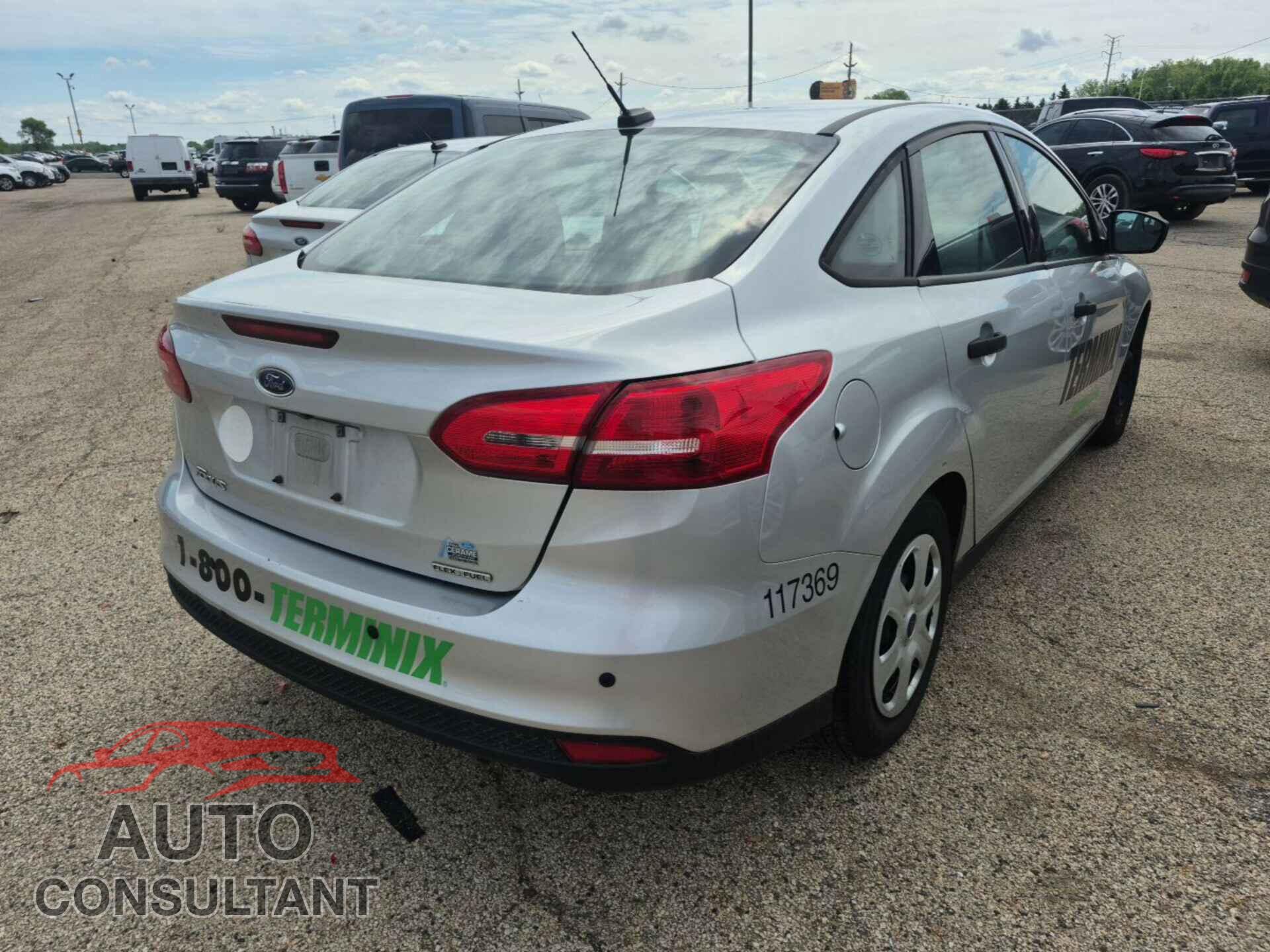 FORD FOCUS 2016 - 1FADP3E27GL311254