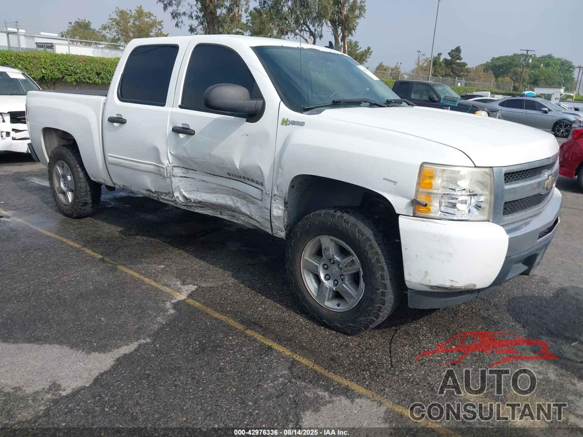 CHEVROLET SILVERADO 1500 HYBRID 2011 - 3GCUCUEJ8BG129216