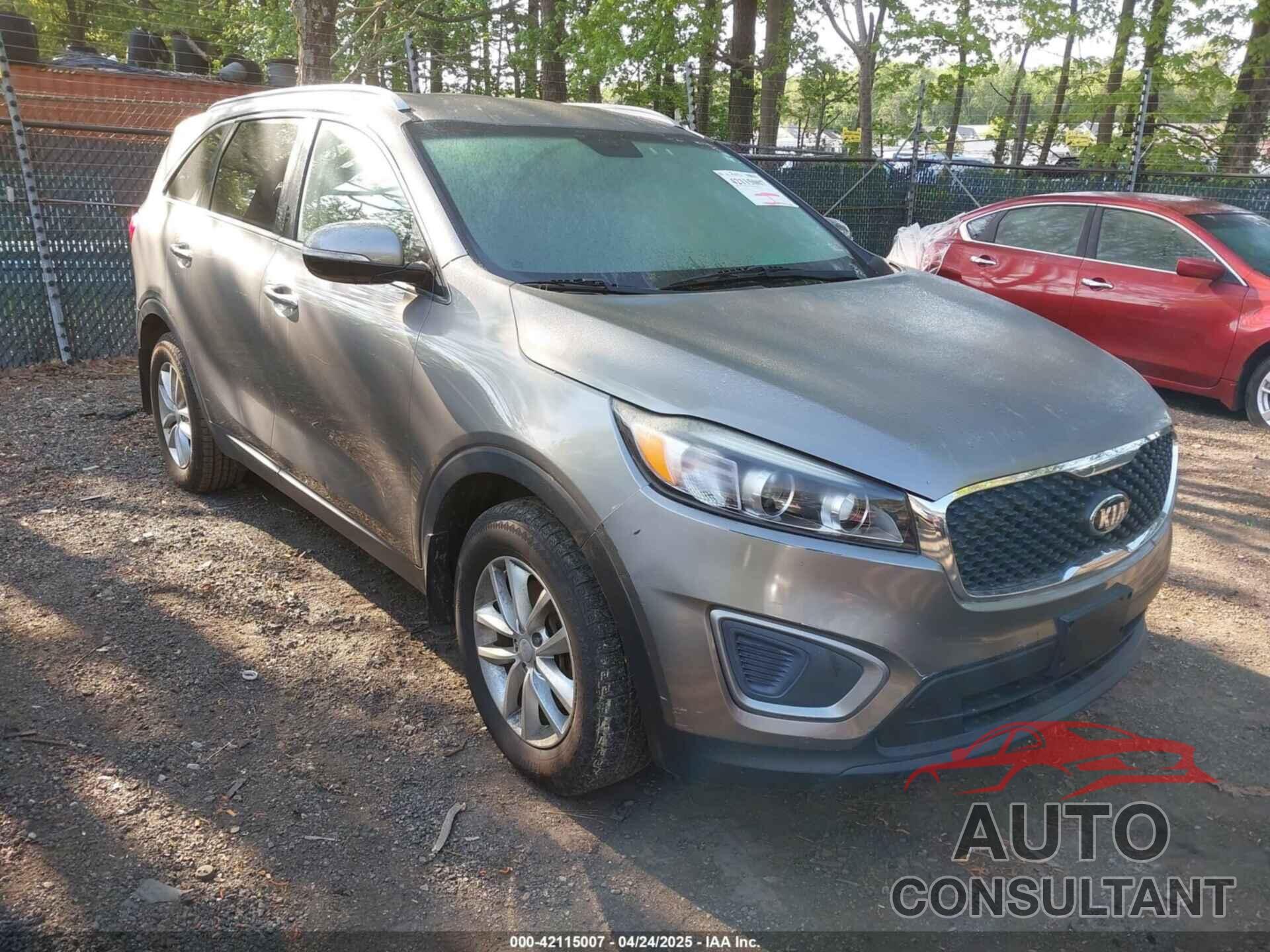 KIA SORENTO 2017 - 5XYPG4A36HG279857