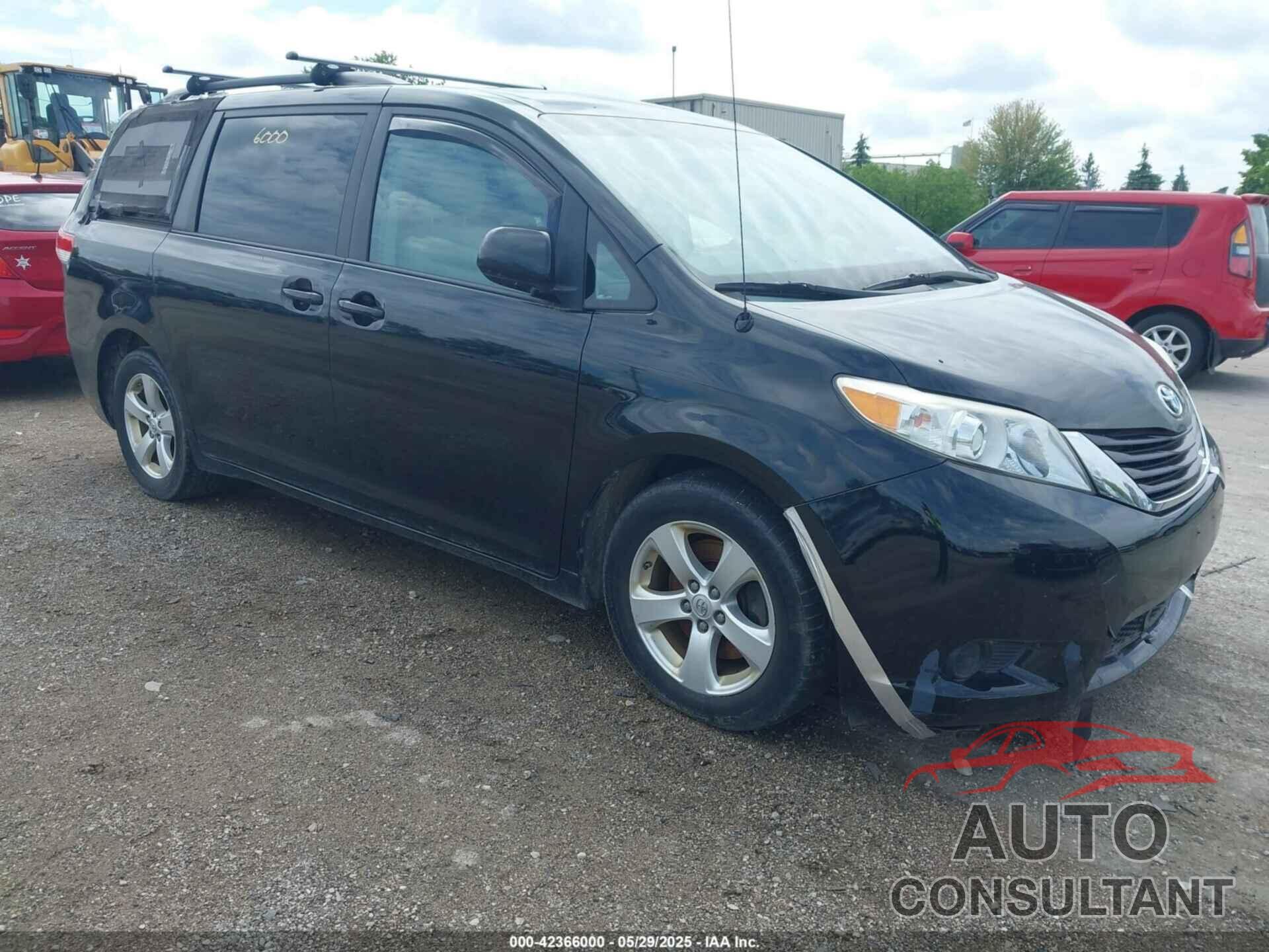TOYOTA SIENNA 2013 - 5TDKK3DC3DS392029
