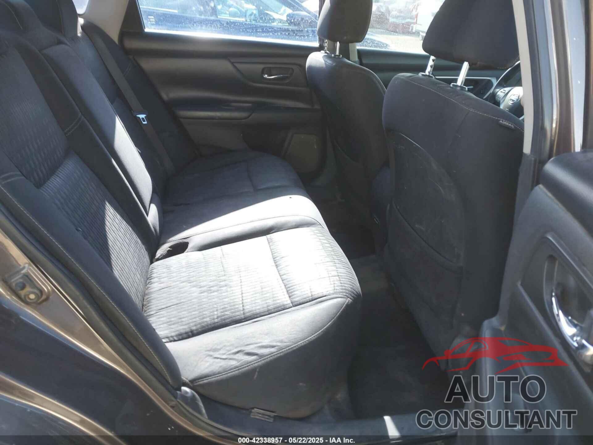 NISSAN ALTIMA 2017 - 1N4AL3AP3HN328798