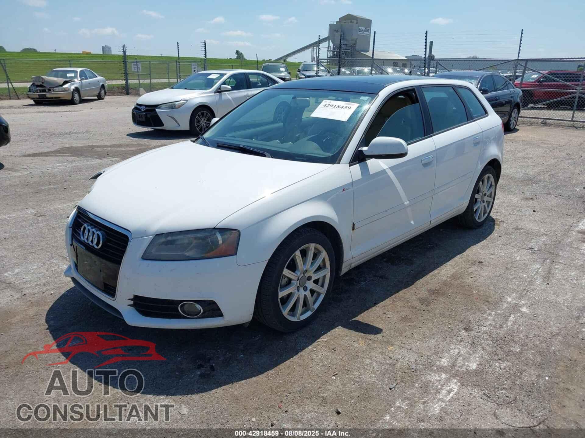 AUDI A3 2012 - WAUKJAFM0CA055937