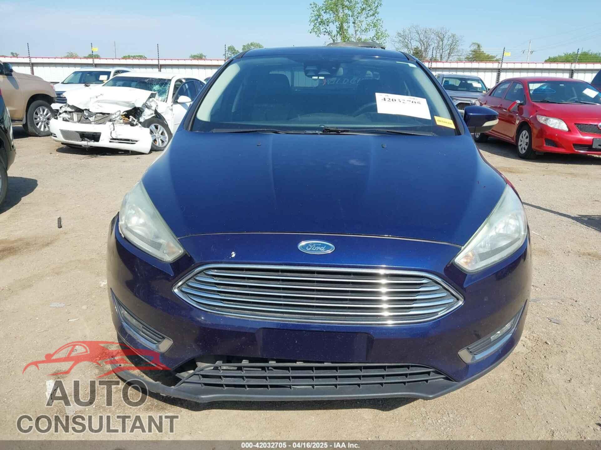 FORD FOCUS 2017 - 1FADP3J29HL204892