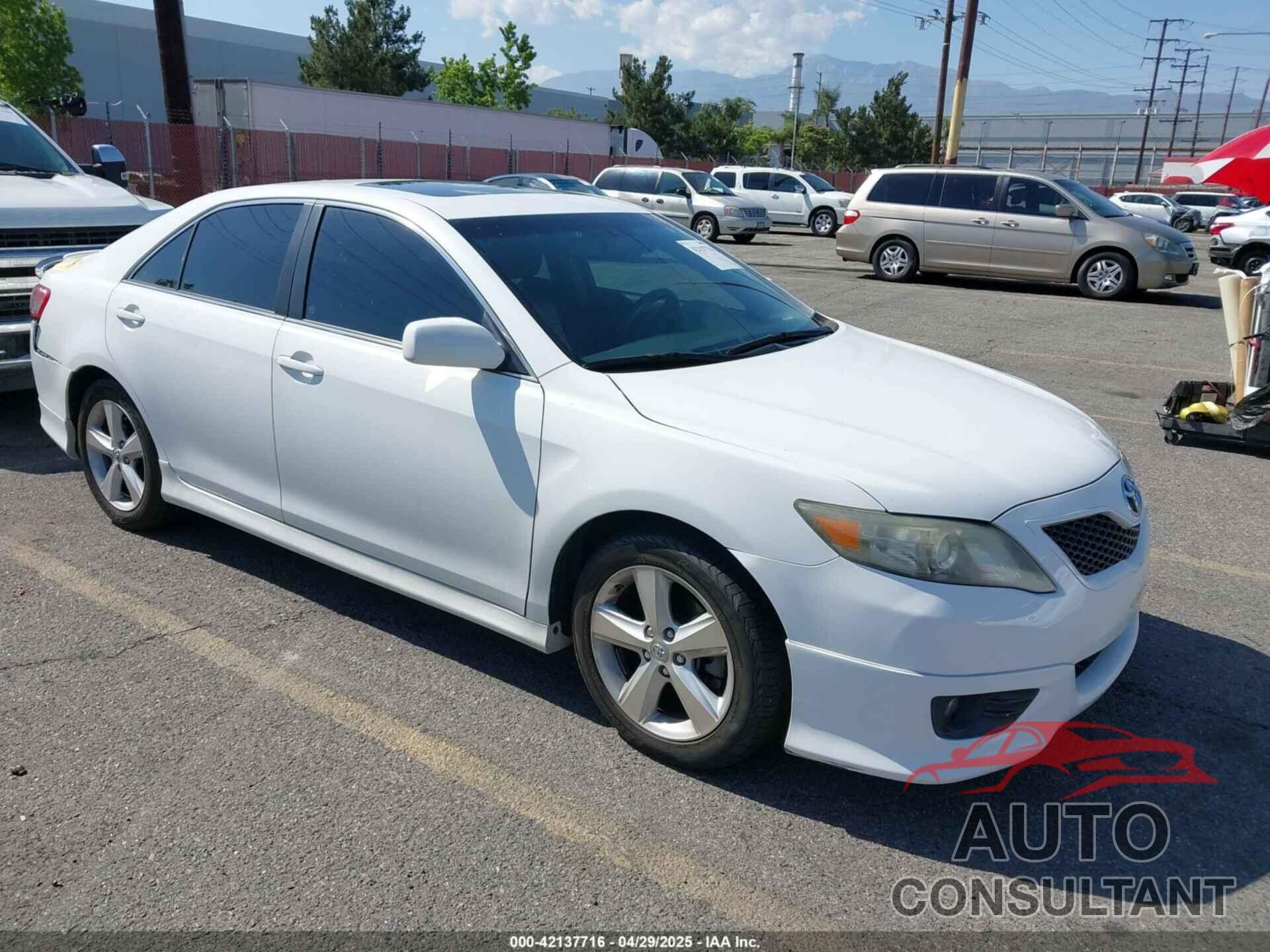TOYOTA CAMRY 2011 - 4T1BF3EK2BU600495