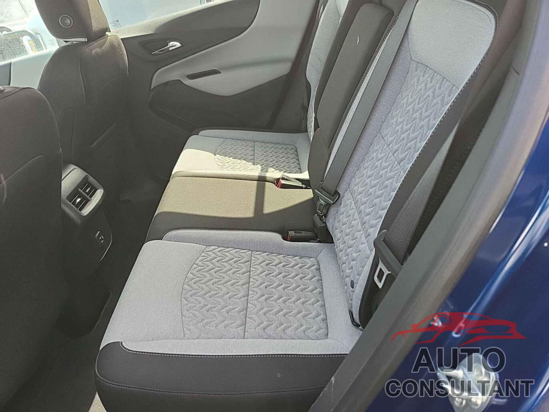 CHEVROLET EQUINOX 2023 - 3GNAXJEG0PL189409