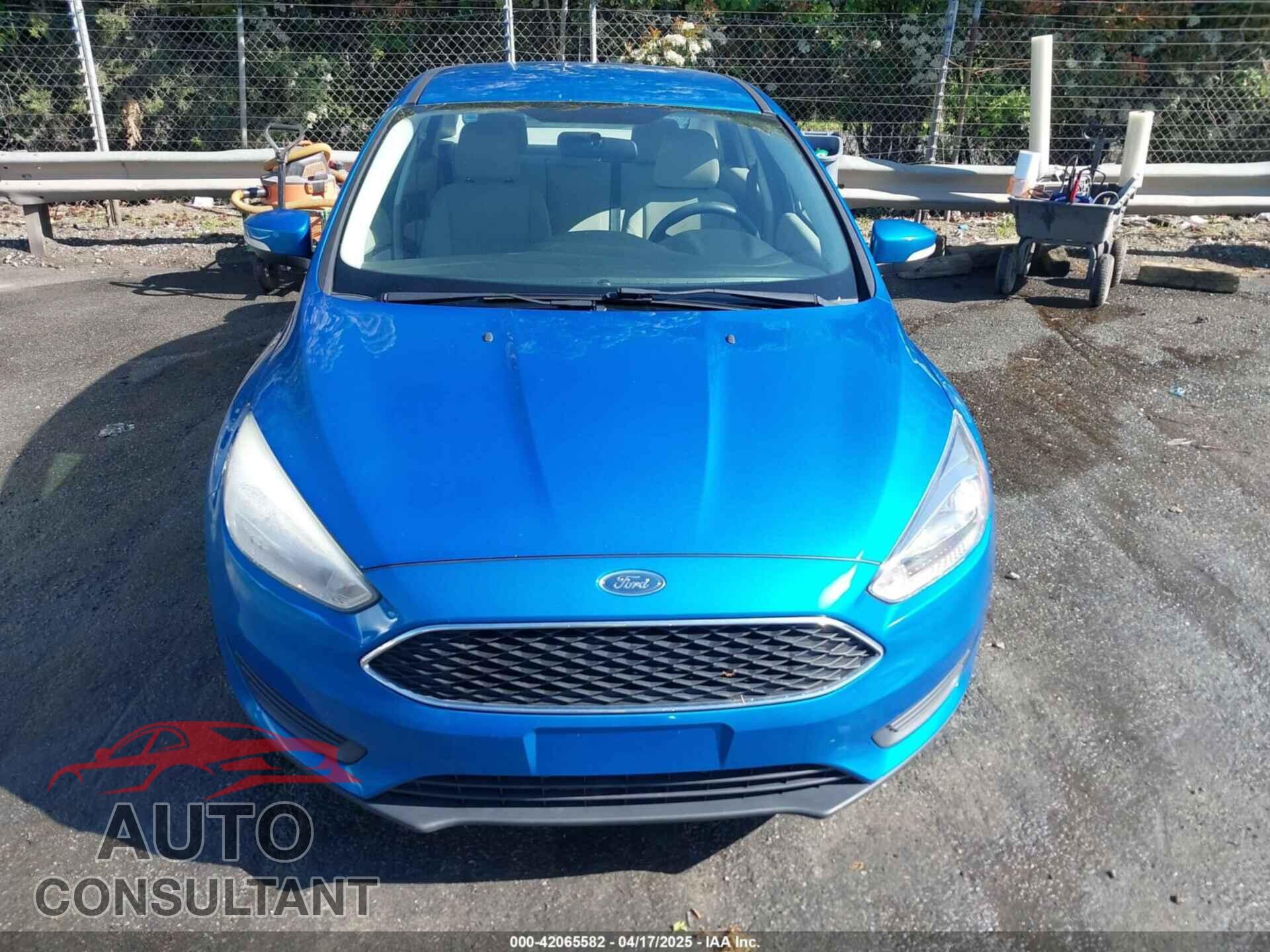 FORD FOCUS 2016 - 1FADP3F22GL279652