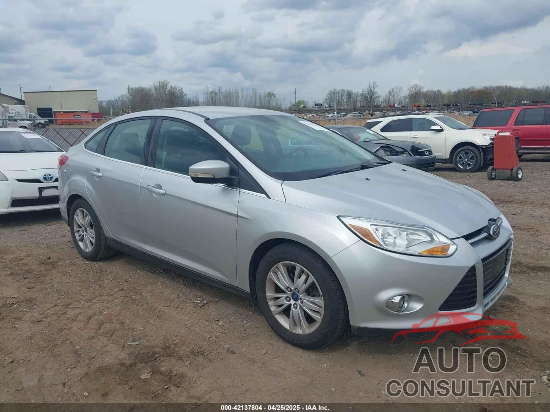 FORD FOCUS 2012 - 1FAHP3H29CL300165