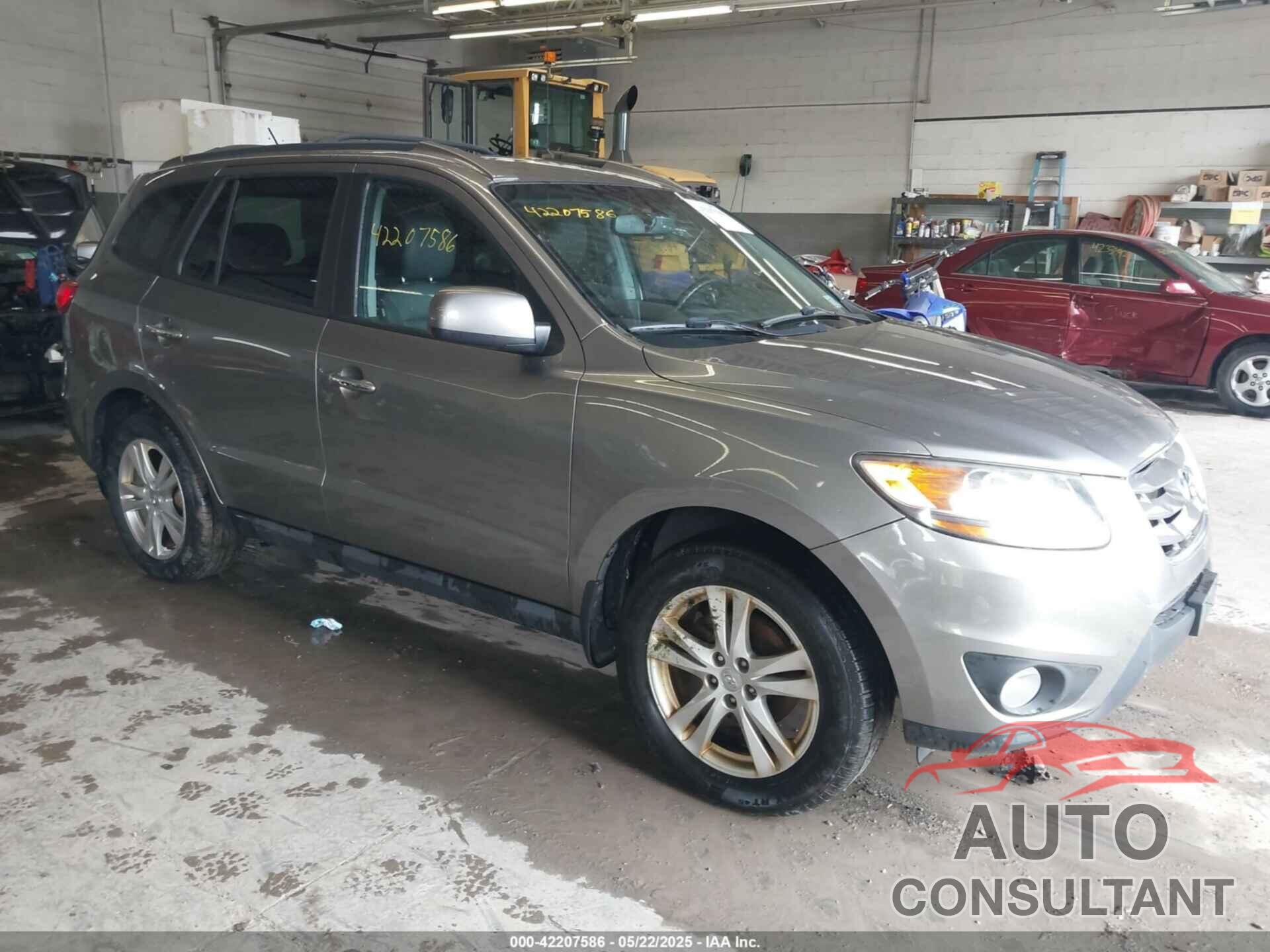 HYUNDAI SANTA FE 2011 - 5XYZKDAG4BG045816