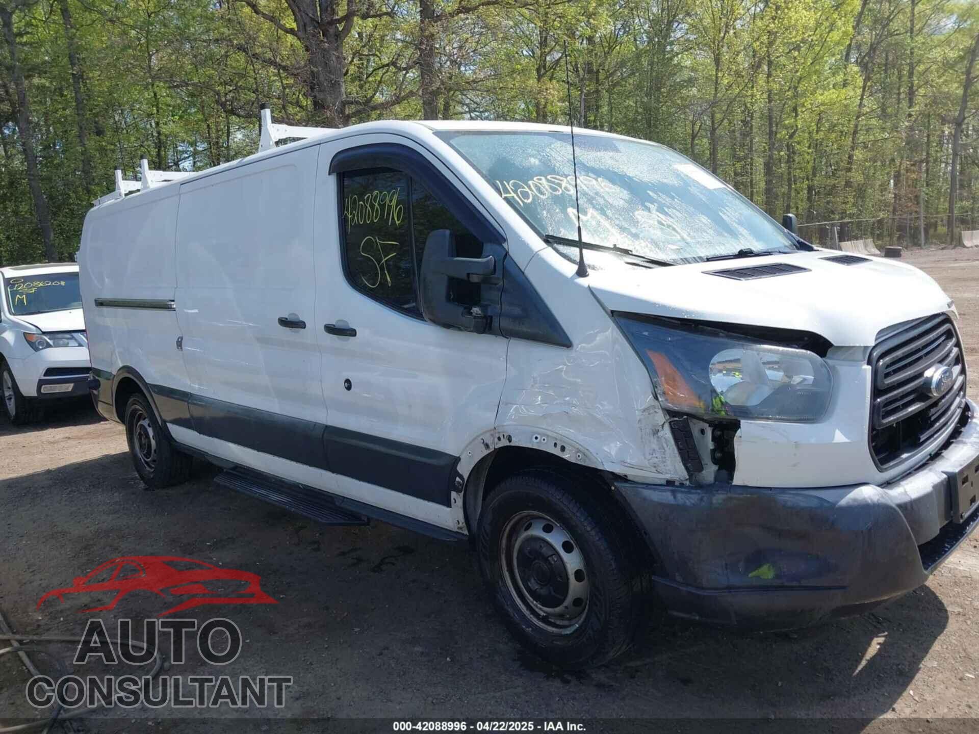 FORD TRANSIT-150 2015 - 1FTNE2YM7FKB00894