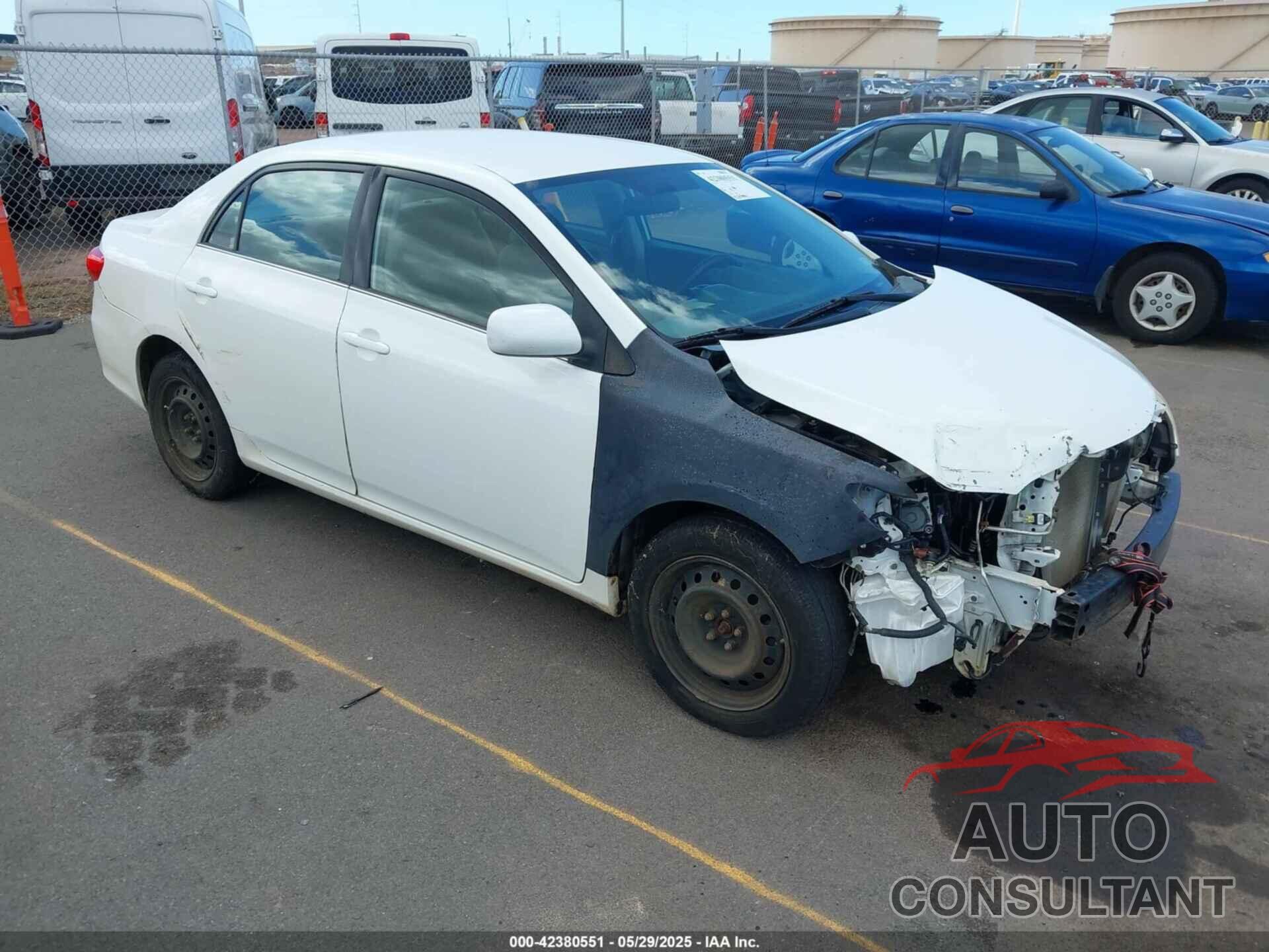 TOYOTA COROLLA 2013 - 2T1BU4EE1DC958343