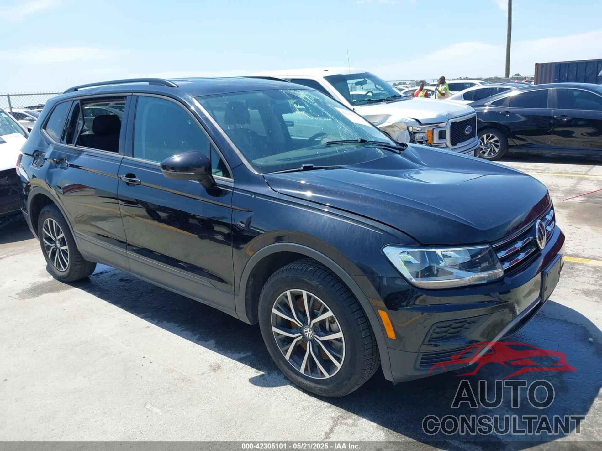 VOLKSWAGEN TIGUAN 2021 - 3VV1B7AX9MM067347