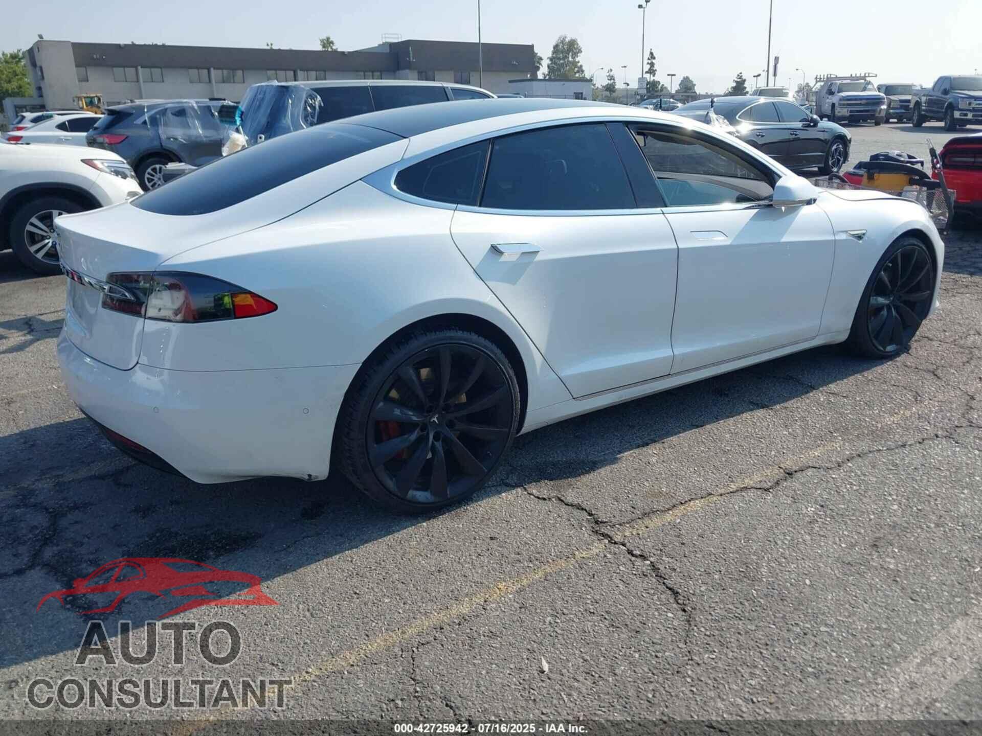 TESLA MODEL S 2016 - 5YJSA1E21GF148255