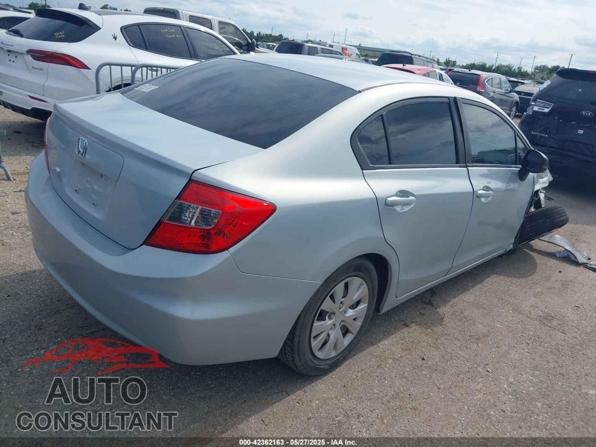HONDA CIVIC 2012 - 2HGFB2F52CH585524