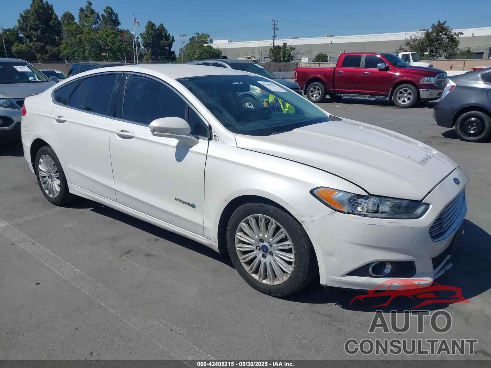 FORD FUSION HYBRID 2013 - 3FA6P0LU1DR273660