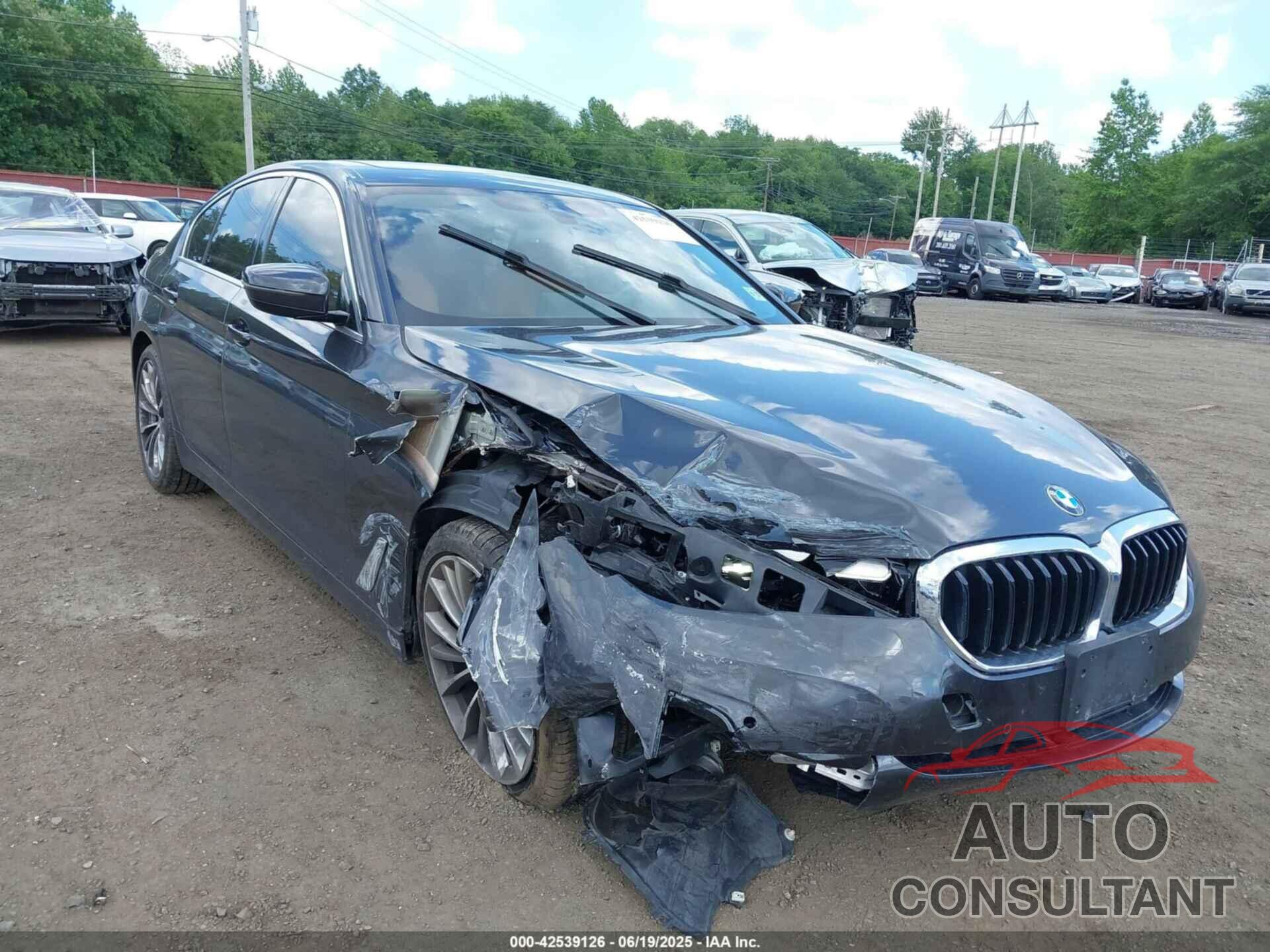 BMW 5 SERIES 2023 - WBA13BJ07PCL27152