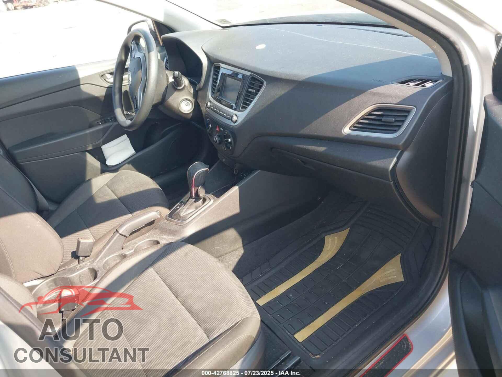 HYUNDAI ACCENT 2019 - 3KPC24A32KE041358