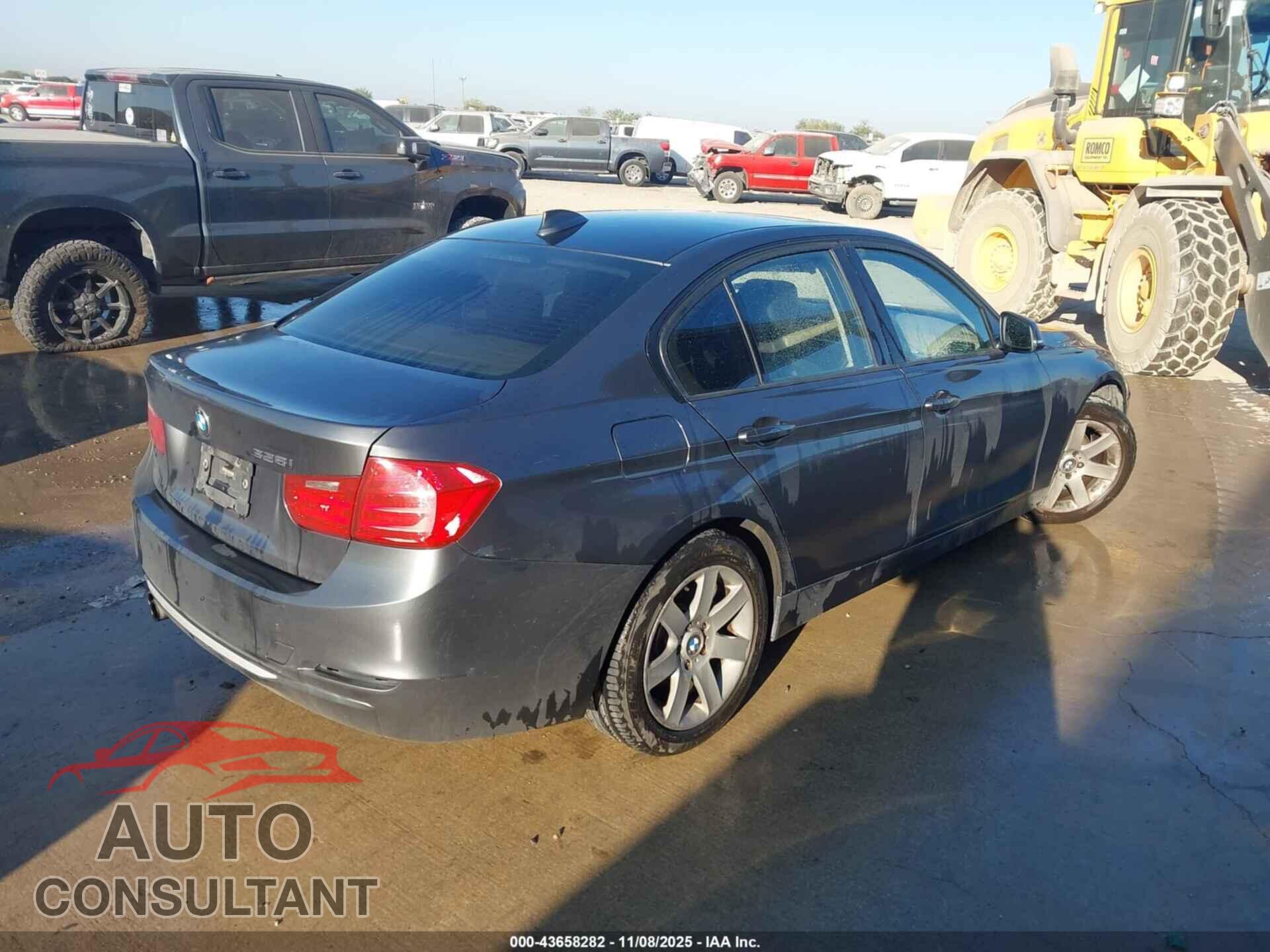 BMW 328I 2012 - WBA3A5C57CF342333