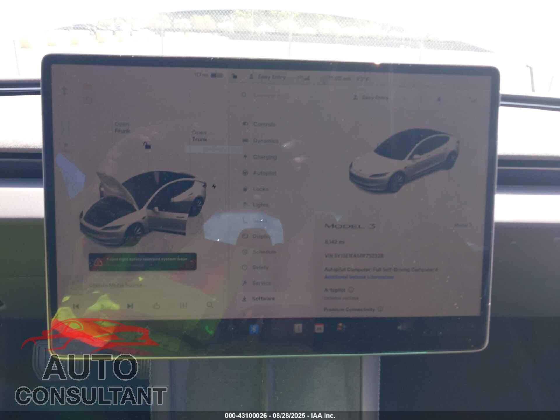 TESLA MODEL 3 2024 - 5YJ3E1EA5RF752328