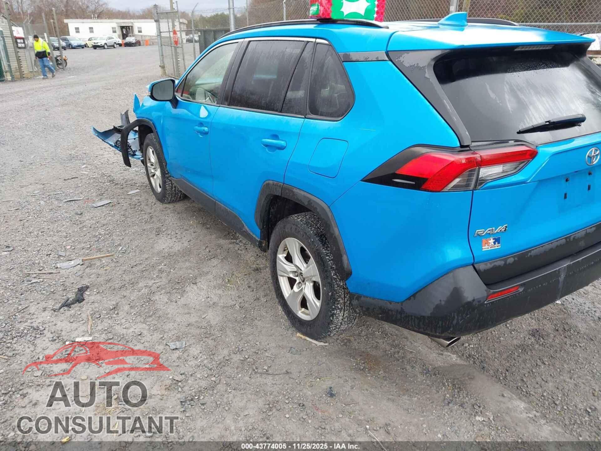 TOYOTA RAV4 2019 - JTMP1RFV0KD508080