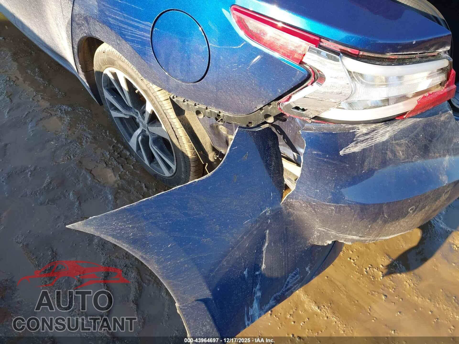 NISSAN MAXIMA 2017 - 1N4AA6AP4HC435457