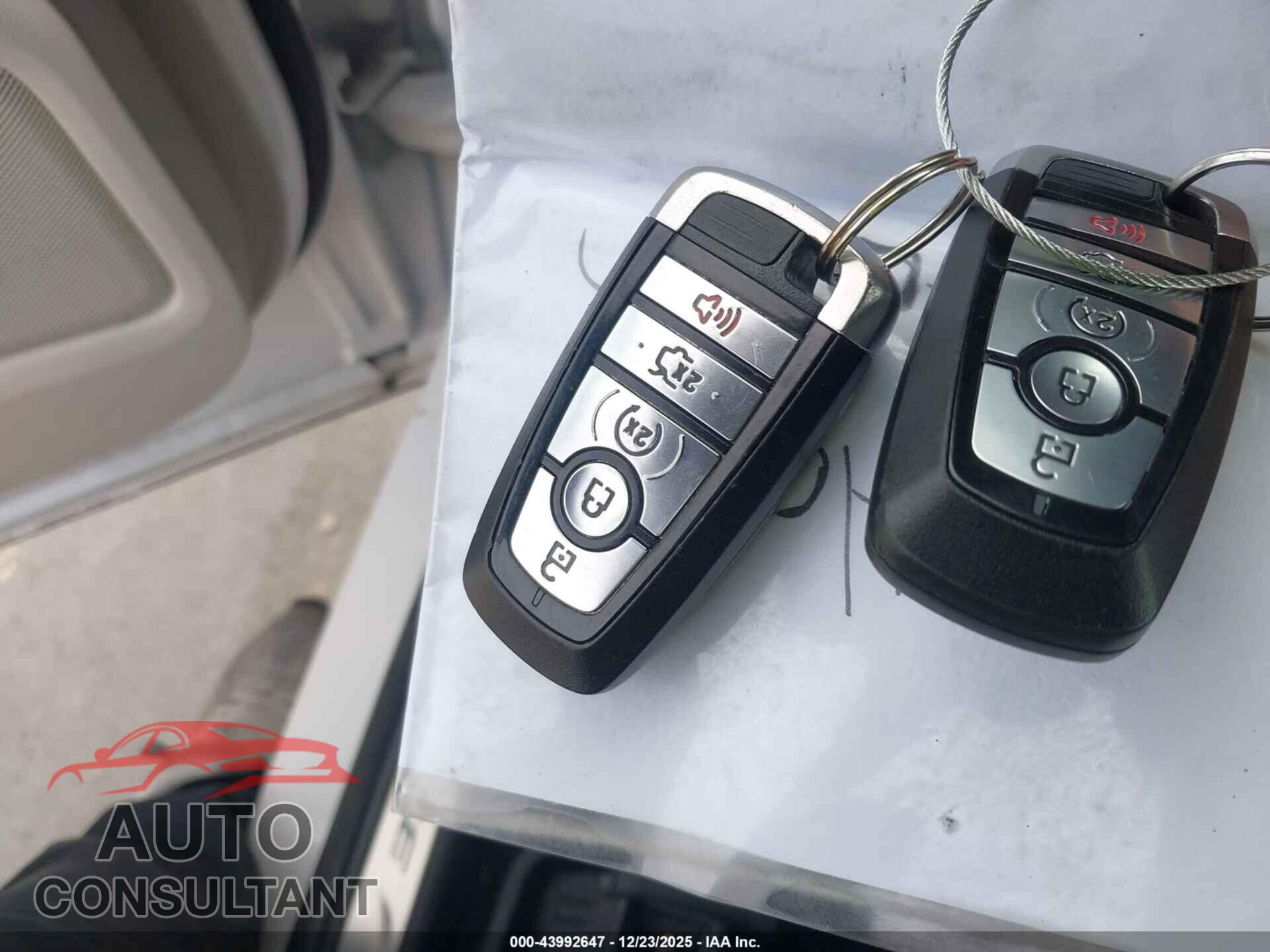 FORD EDGE 2017 - 2FMPK4K91HBC04596