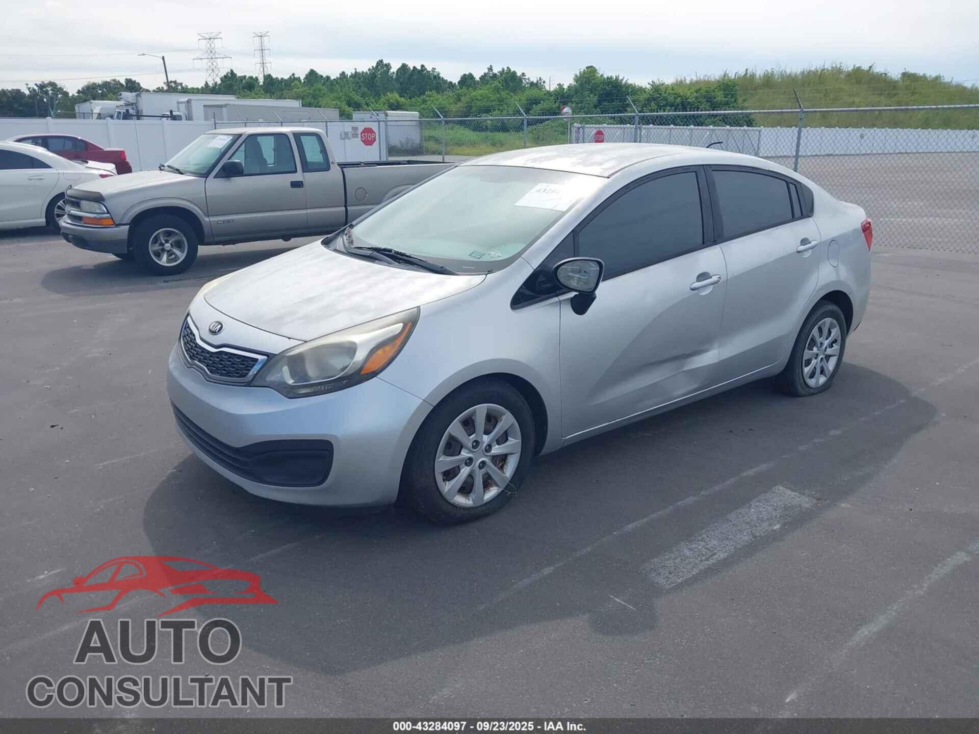 KIA RIO 2014 - KNADN4A36E6417871