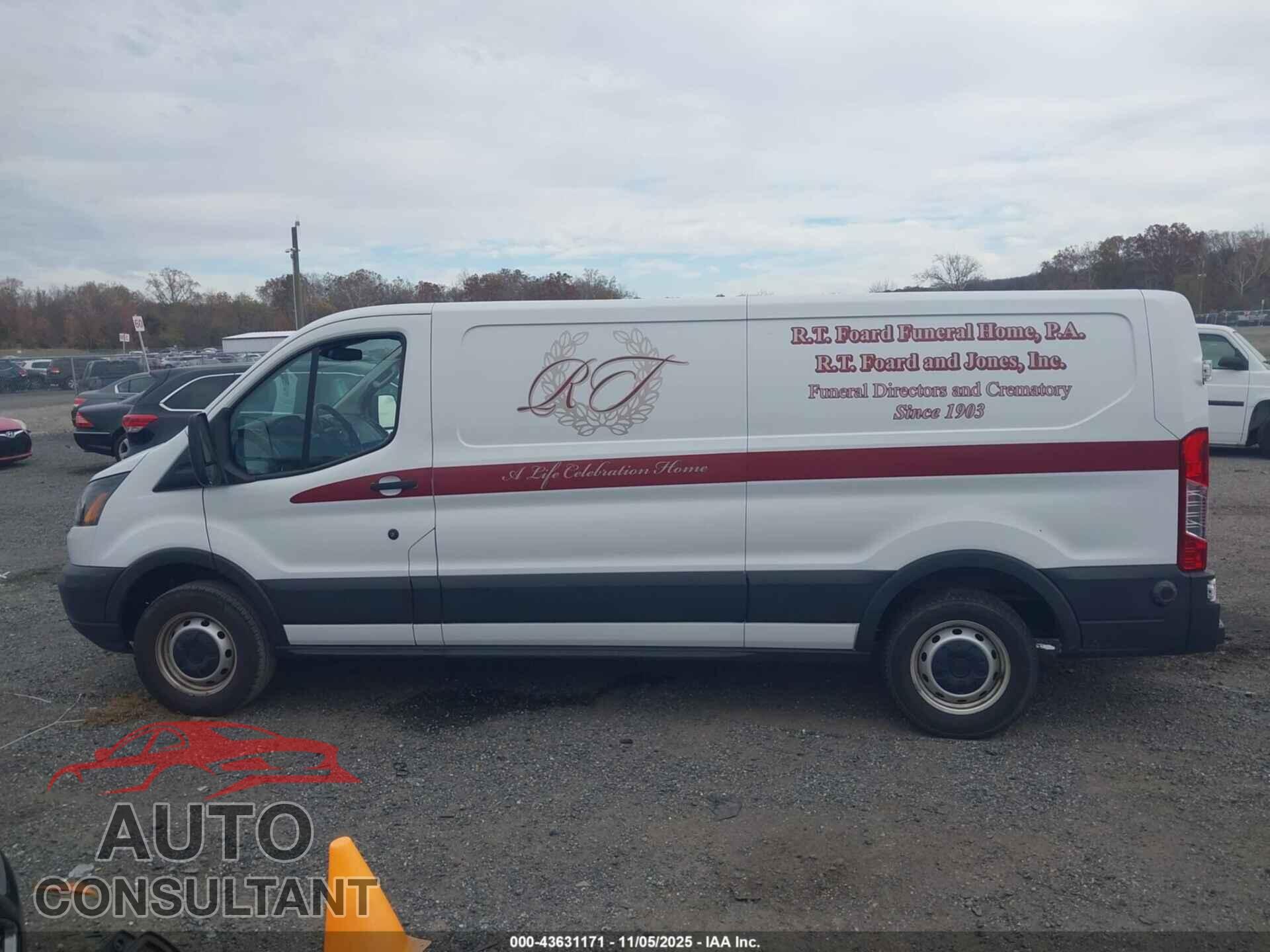 FORD TRANSIT-150 2019 - 1FTYE2YM7KKB75117