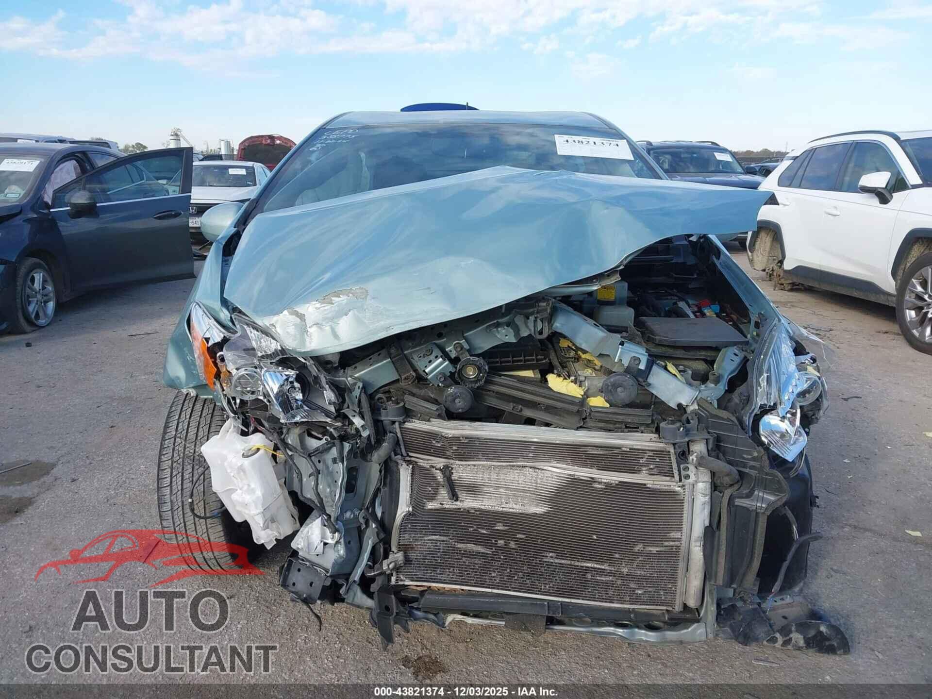TOYOTA PRIUS 2015 - JTDKN3DU3F2000998