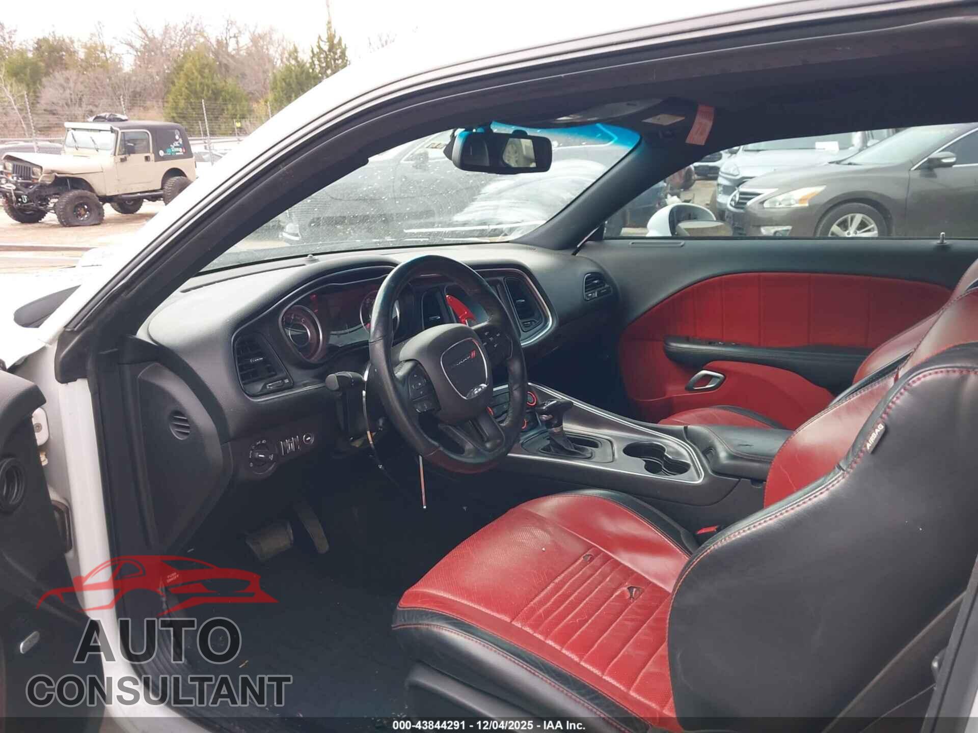 DODGE CHALLENGER 2015 - 2C3CDZBT2FH873576