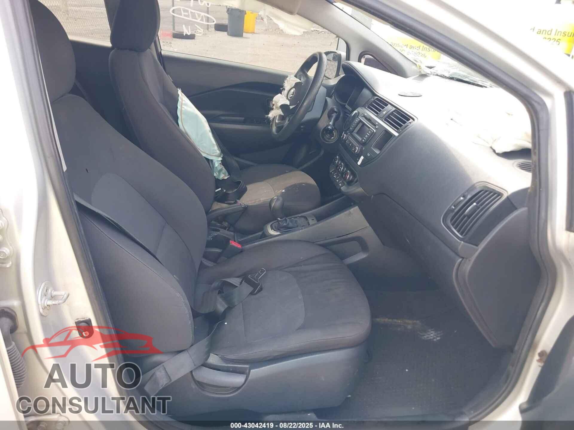 KIA RIO 2013 - KNADM5A33D6101237