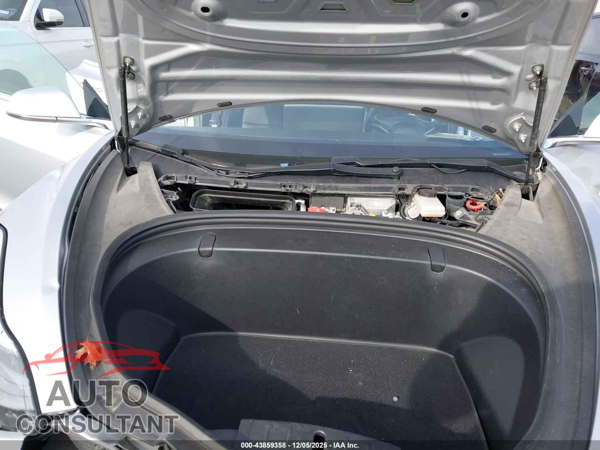 TESLA MODEL 3 2018 - 5YJ3E1EA8JF061329